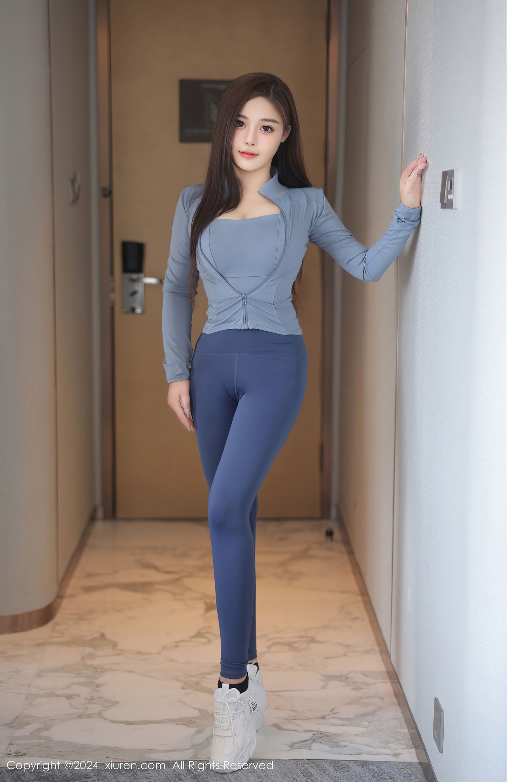 [XiuRen秀人网] No.8461 王雅姗是我 性感美乳Xiuren秀人网高清美女套图写真下载-看套图看套图