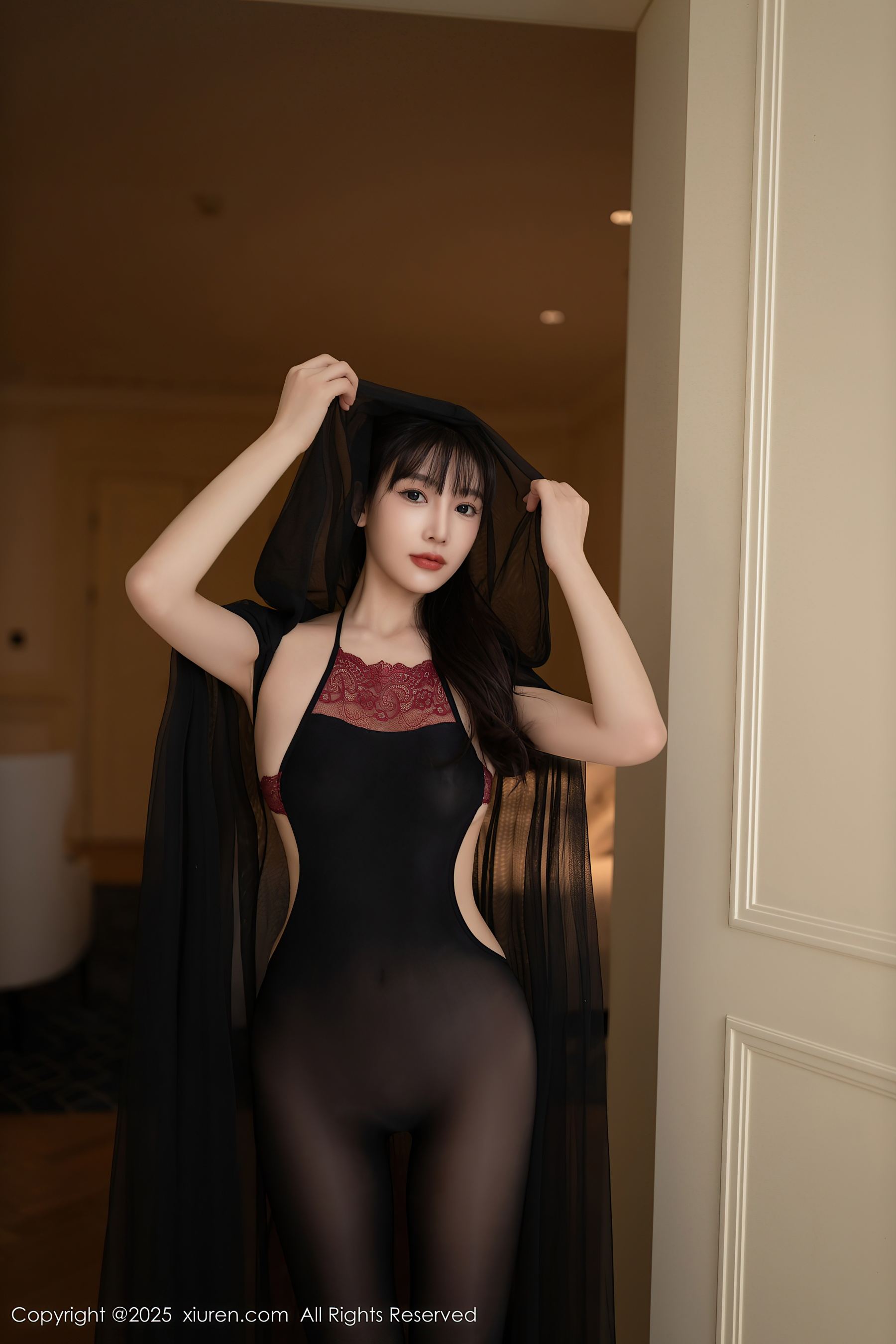 图片[1]-[XiuRen秀人网] No.9735 陆萱萱 黑丝美腿-看套图