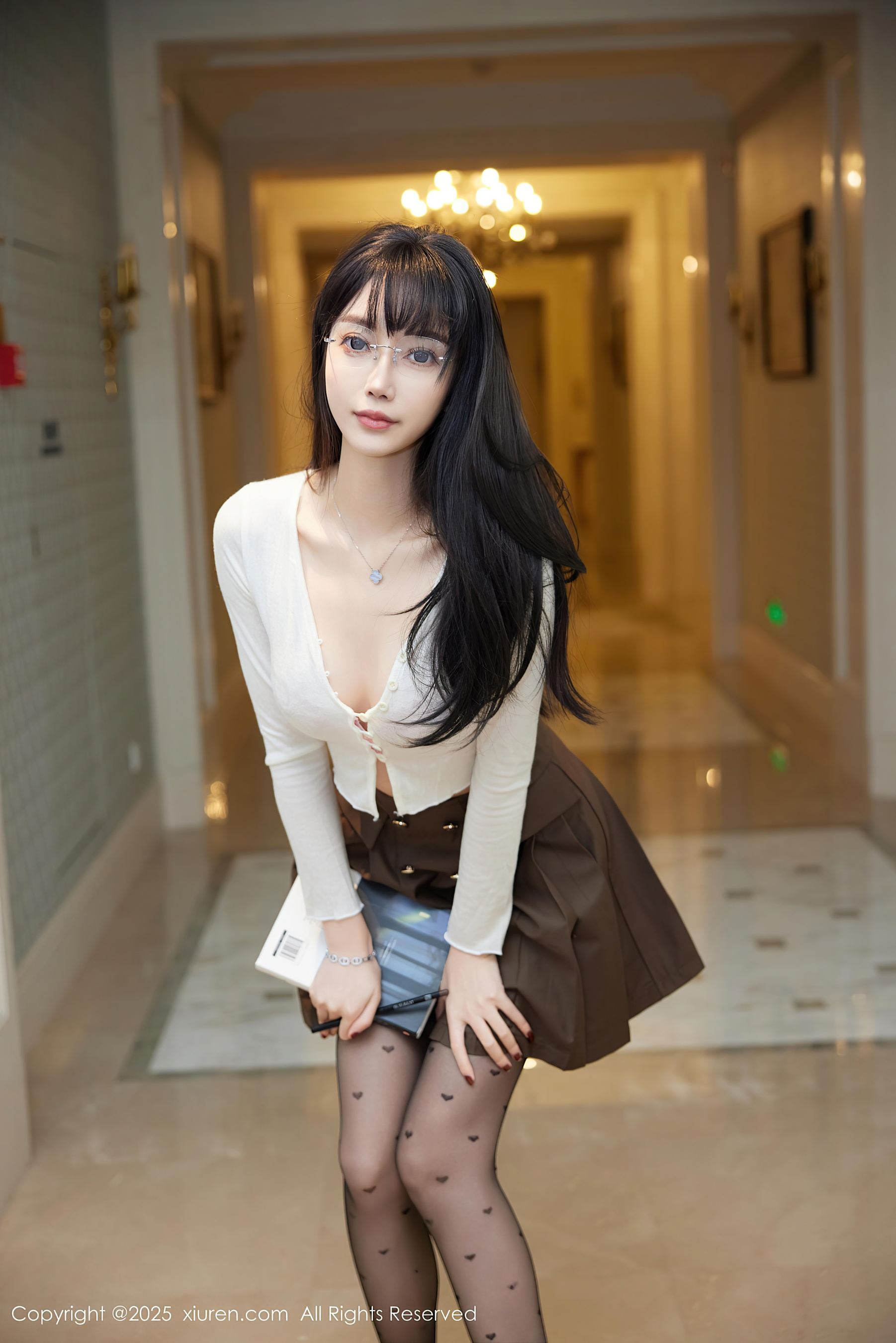 图片[5]-[XiuRen秀人网] No.9737 玥儿玥er 黑丝美腿-看套图