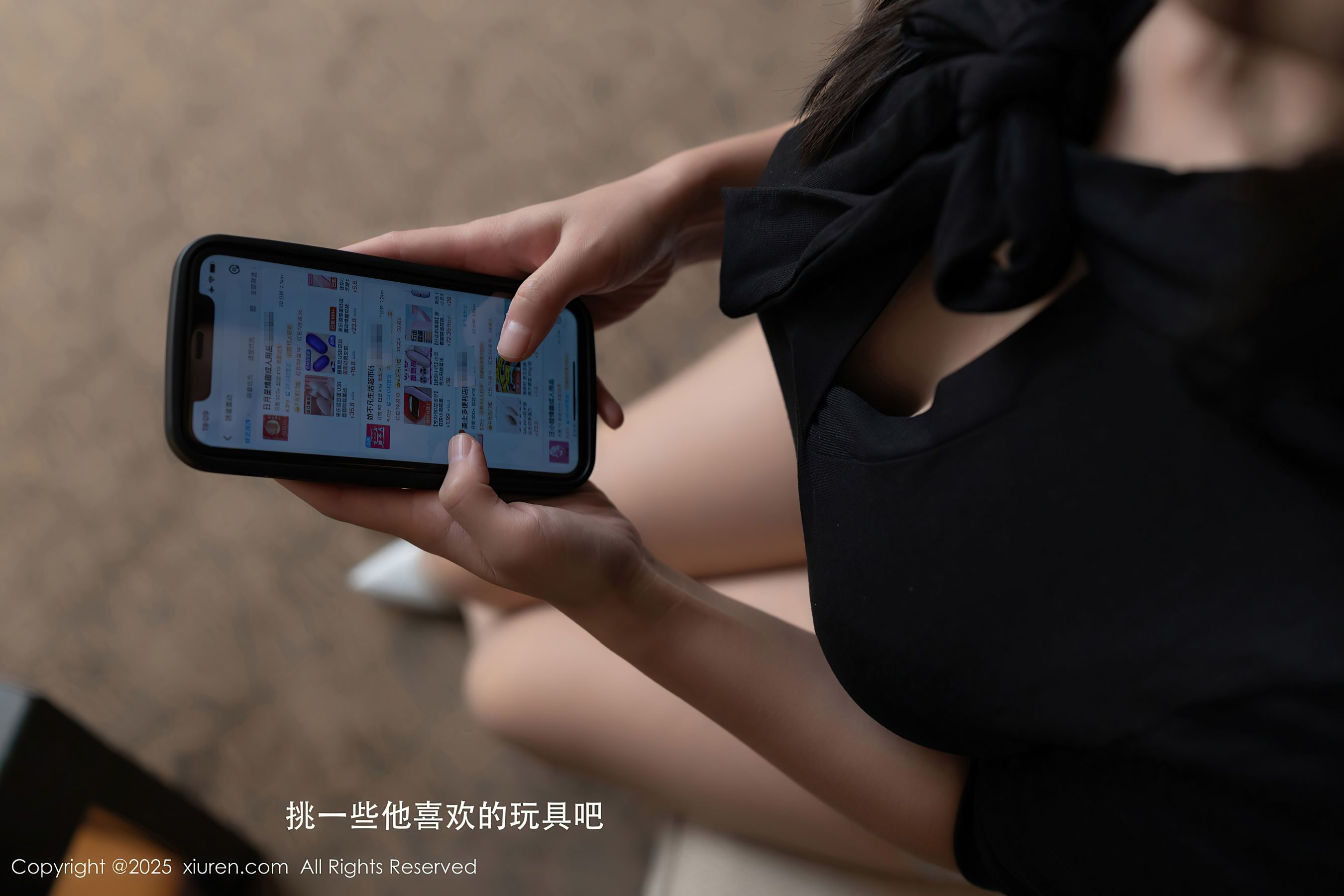 [XiuRen秀人网] No.9875 杏子Yada 丝袜美腿-看套图
