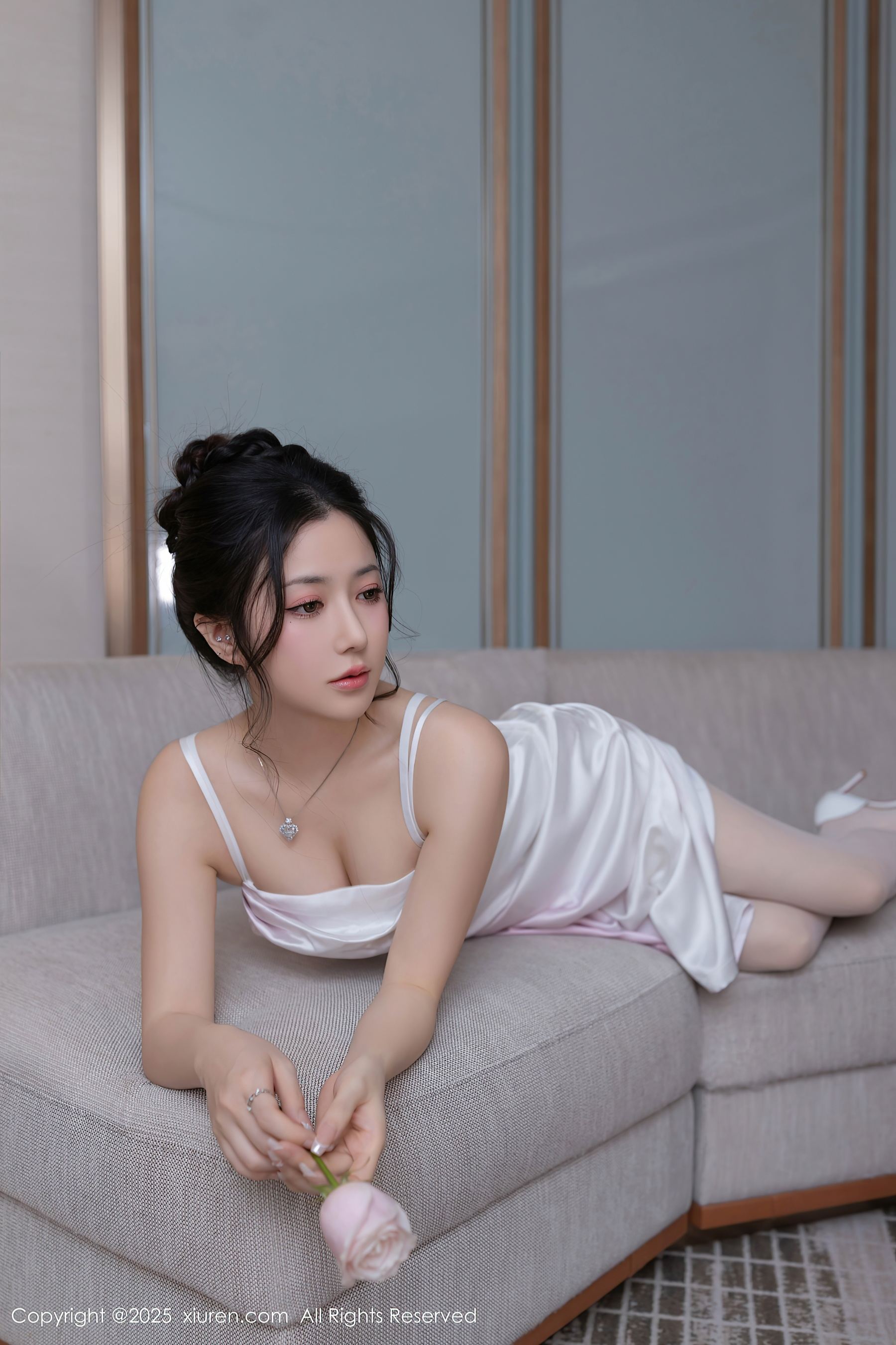 图片[5]-[XiuRen秀人网] No.9907 鱼子酱Fish 丝袜美腿-看套图