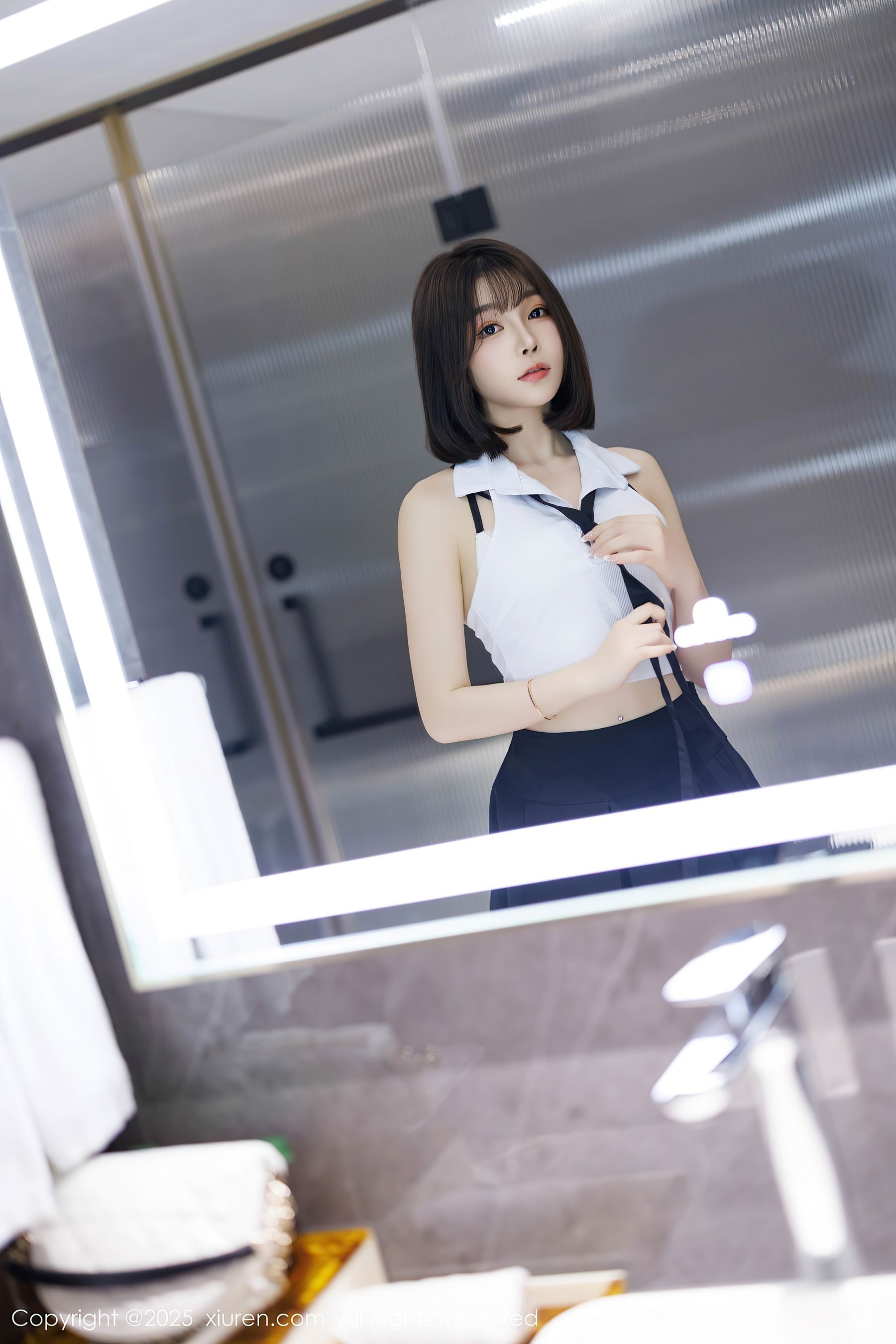 图片[5]-[XiuRen秀人网] No.10048 徐莉芝Booty 婀娜妩媚-看套图