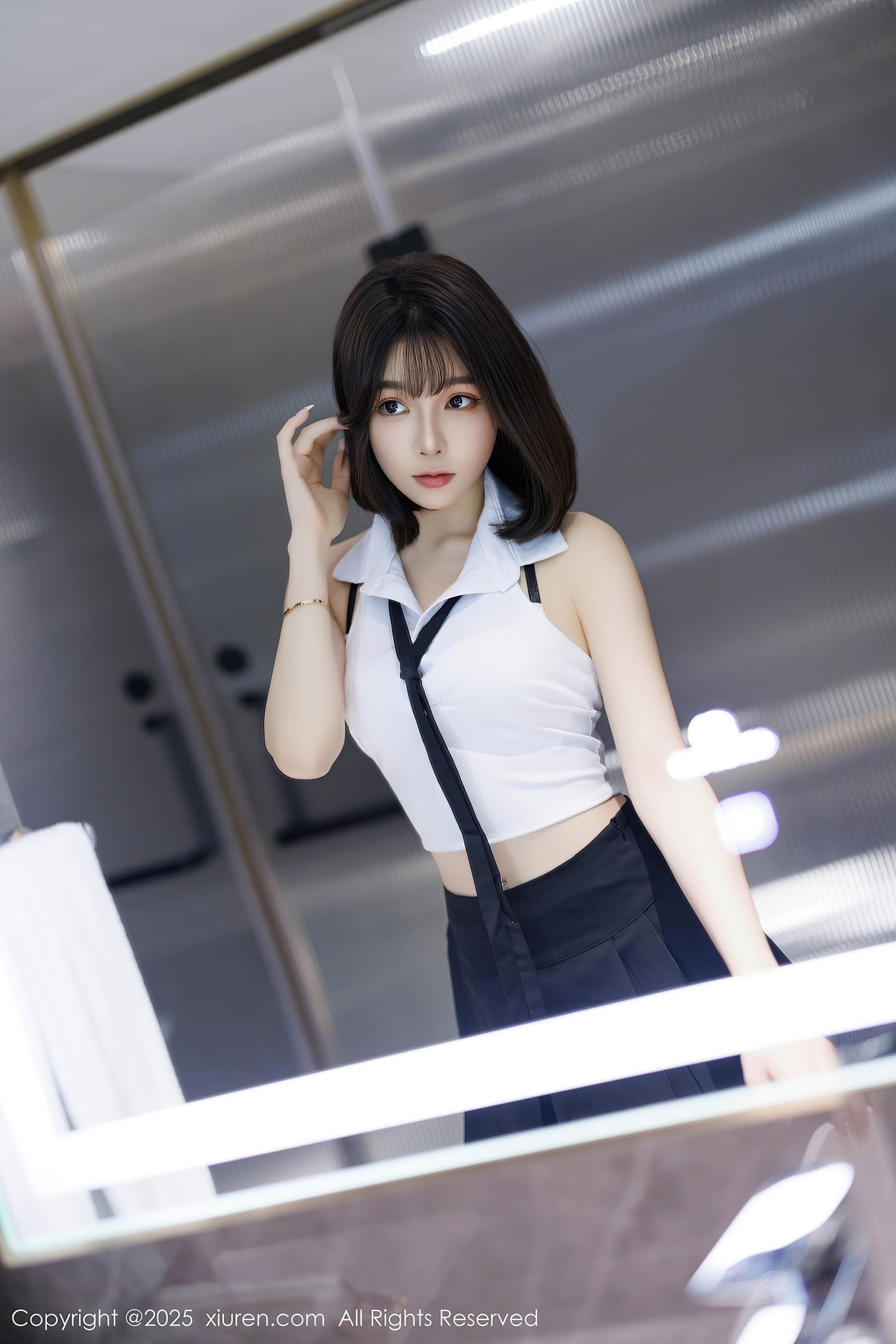 图片[4]-[XiuRen秀人网] No.10048 徐莉芝Booty 婀娜妩媚-看套图