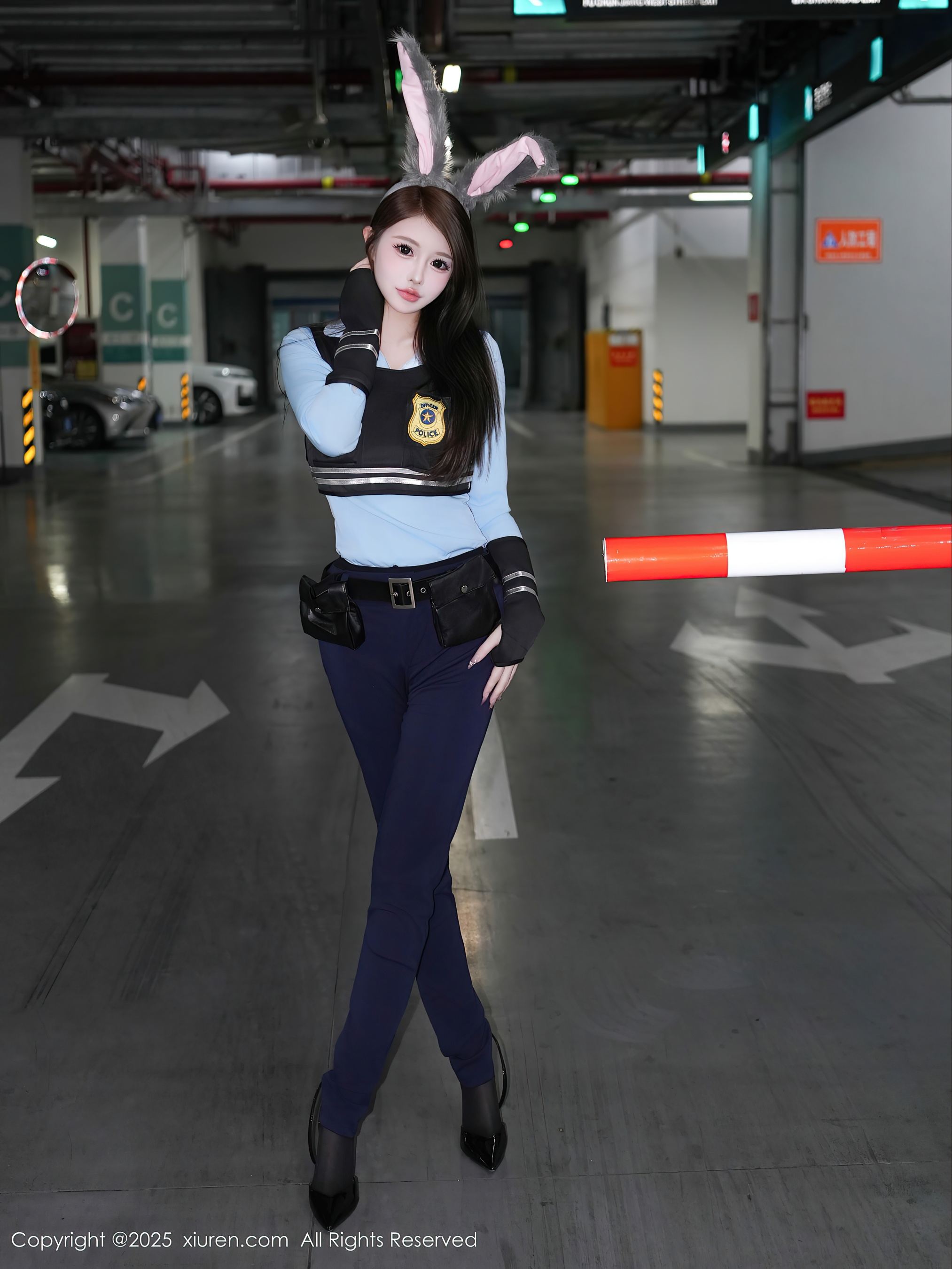 图片[1]-[XiuRen秀人网] No.10158 甜妮 制服诱惑-看套图