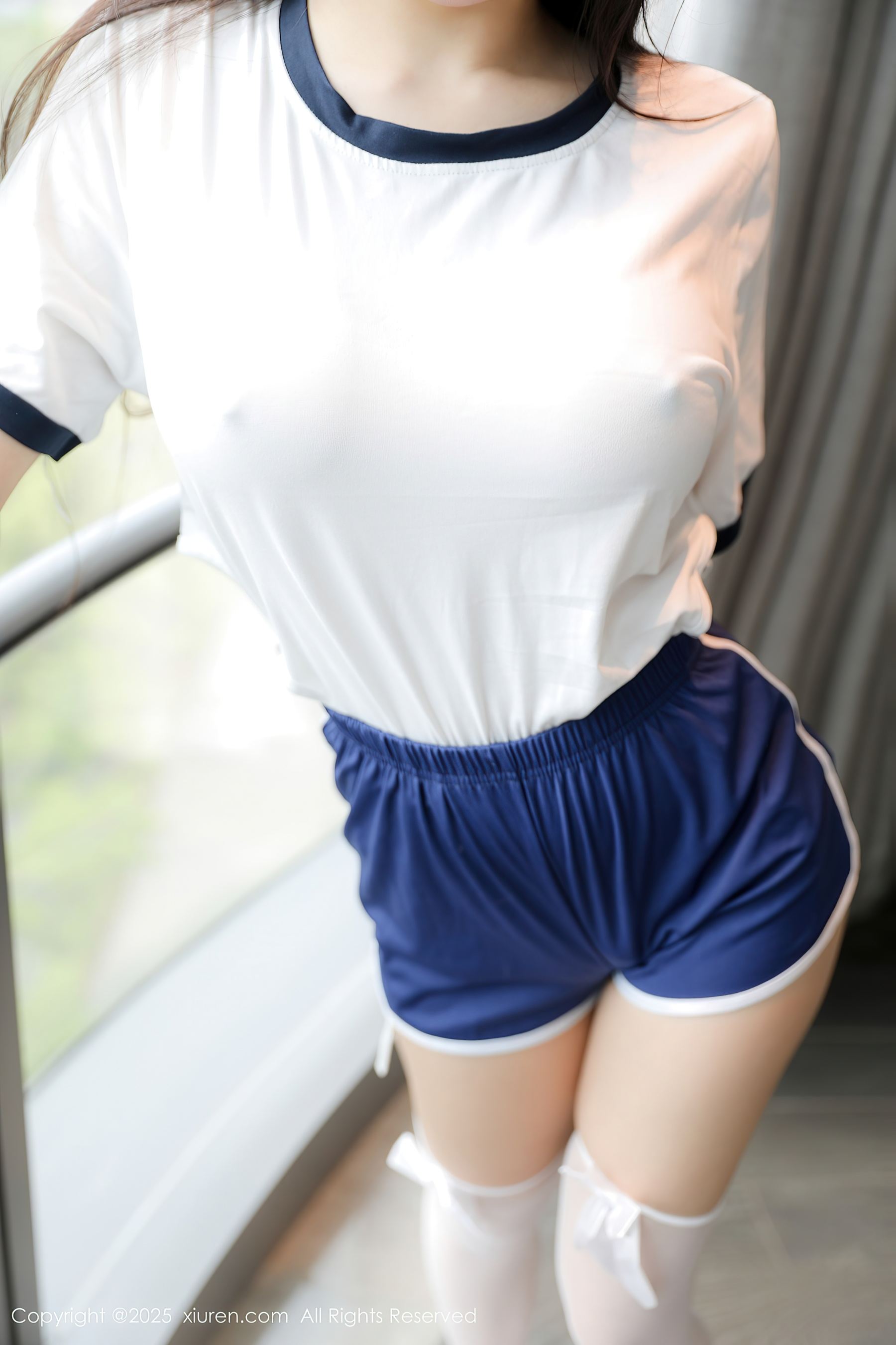 图片[3]-[XiuRen秀人网] No.10184 量子玫瑰 白色运动服-看套图