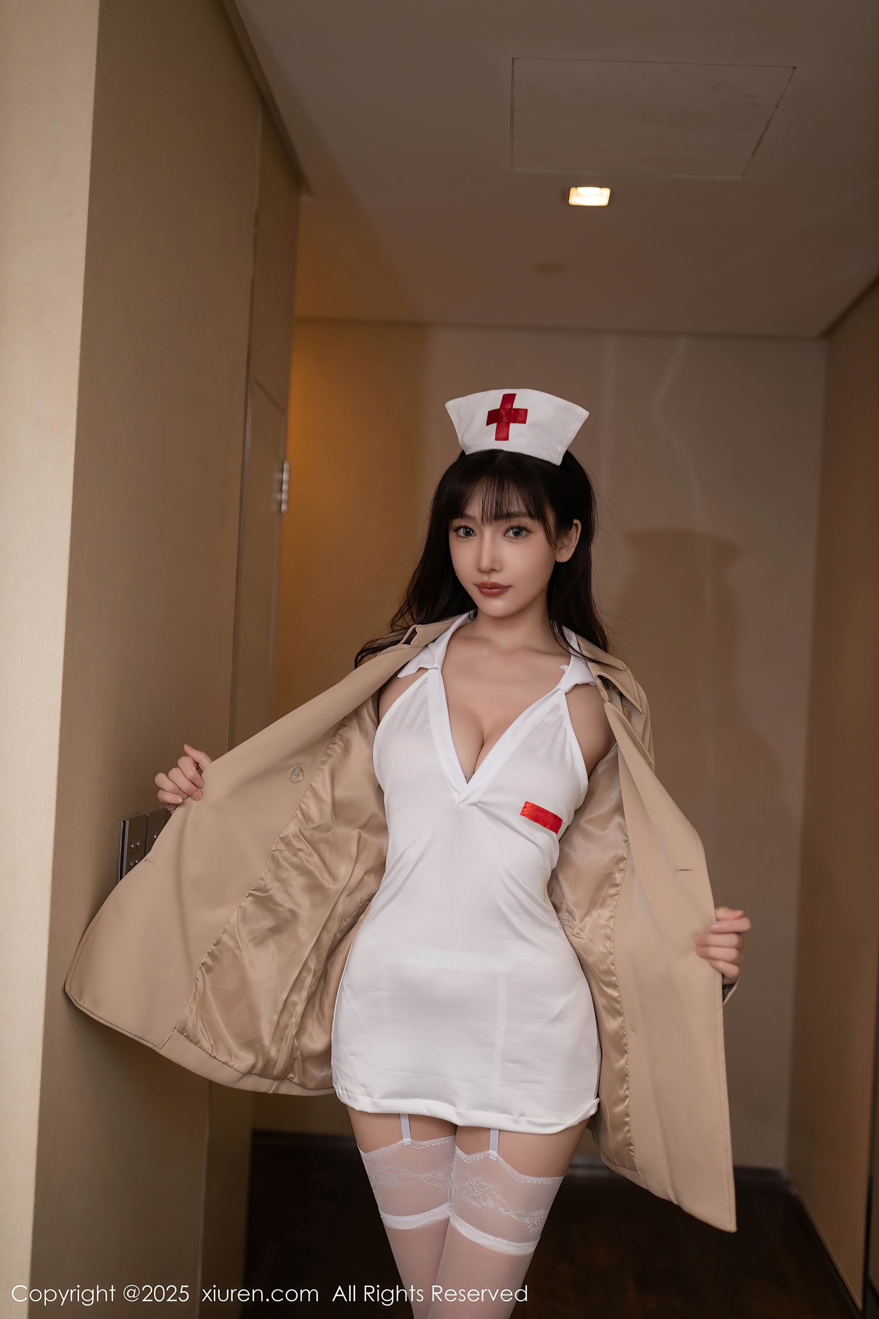 图片[4]-[XiuRen秀人网] No.10252 陆萱萱 白色丝袜-看套图