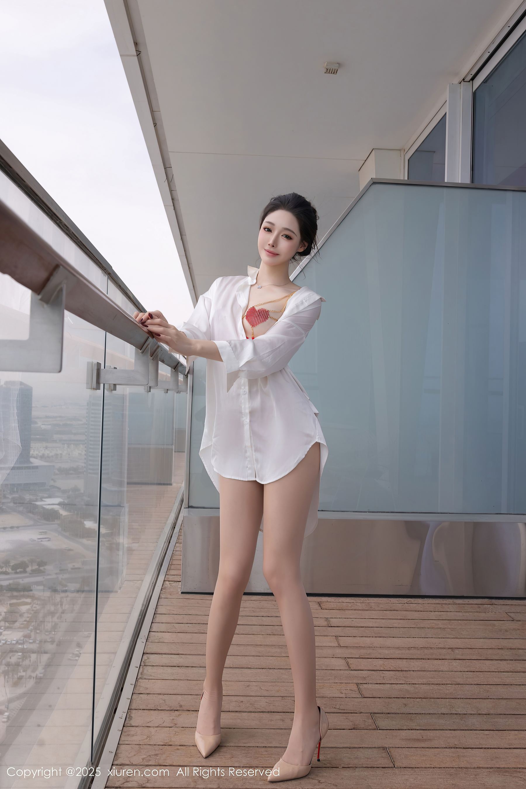 图片[3]Xiuren秀人写真高清美女套图写真下载-看套图[XiuRen秀人网] No.10411 小逗逗 原色丝袜Xiuren秀人写真高清美女套图写真下载-看套图看套图