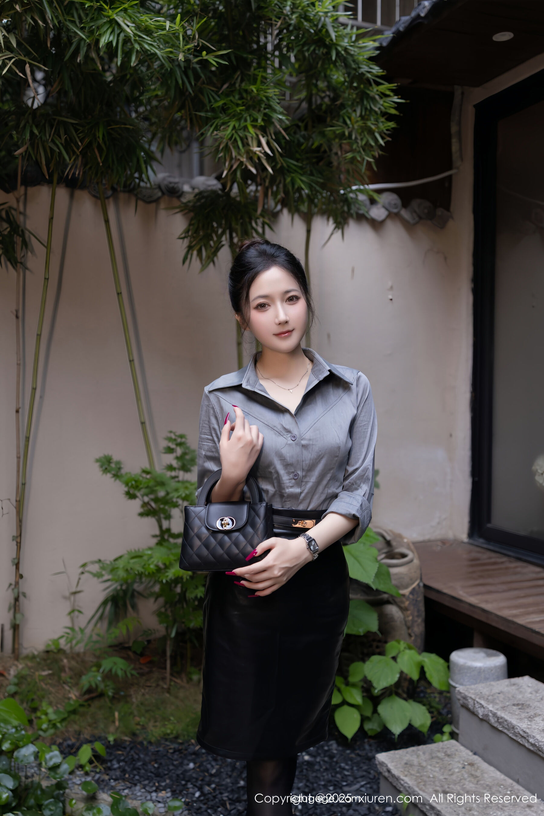图片[5]Xiuren秀人写真高清美女套图写真下载-看套图[XiuRen秀人网] 鱼子酱Fish No.10635Xiuren秀人写真高清美女套图写真下载-看套图看套图