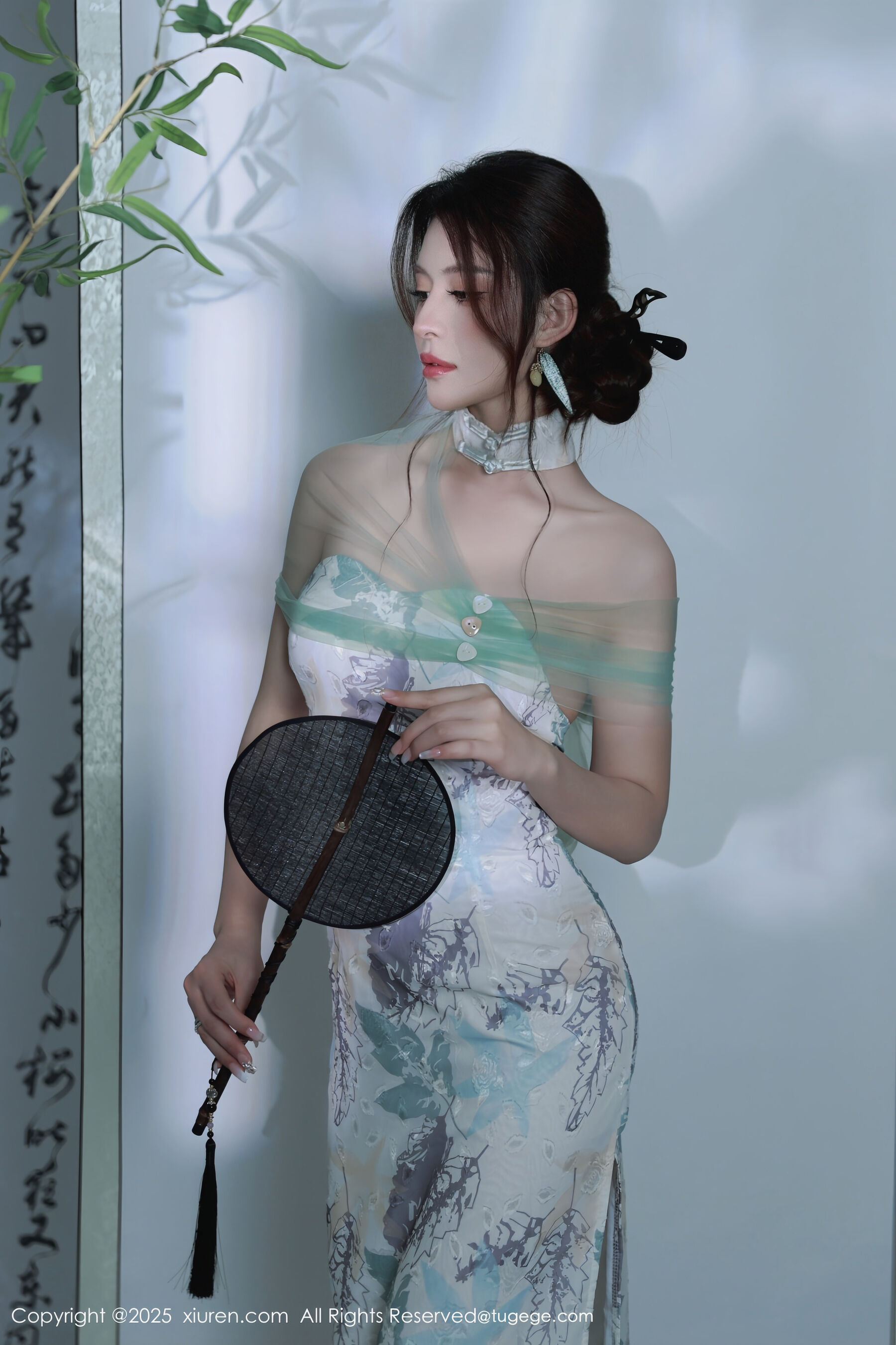 图片[1]-[XiuRen秀人网] 阿依莎 No.10694-看套图