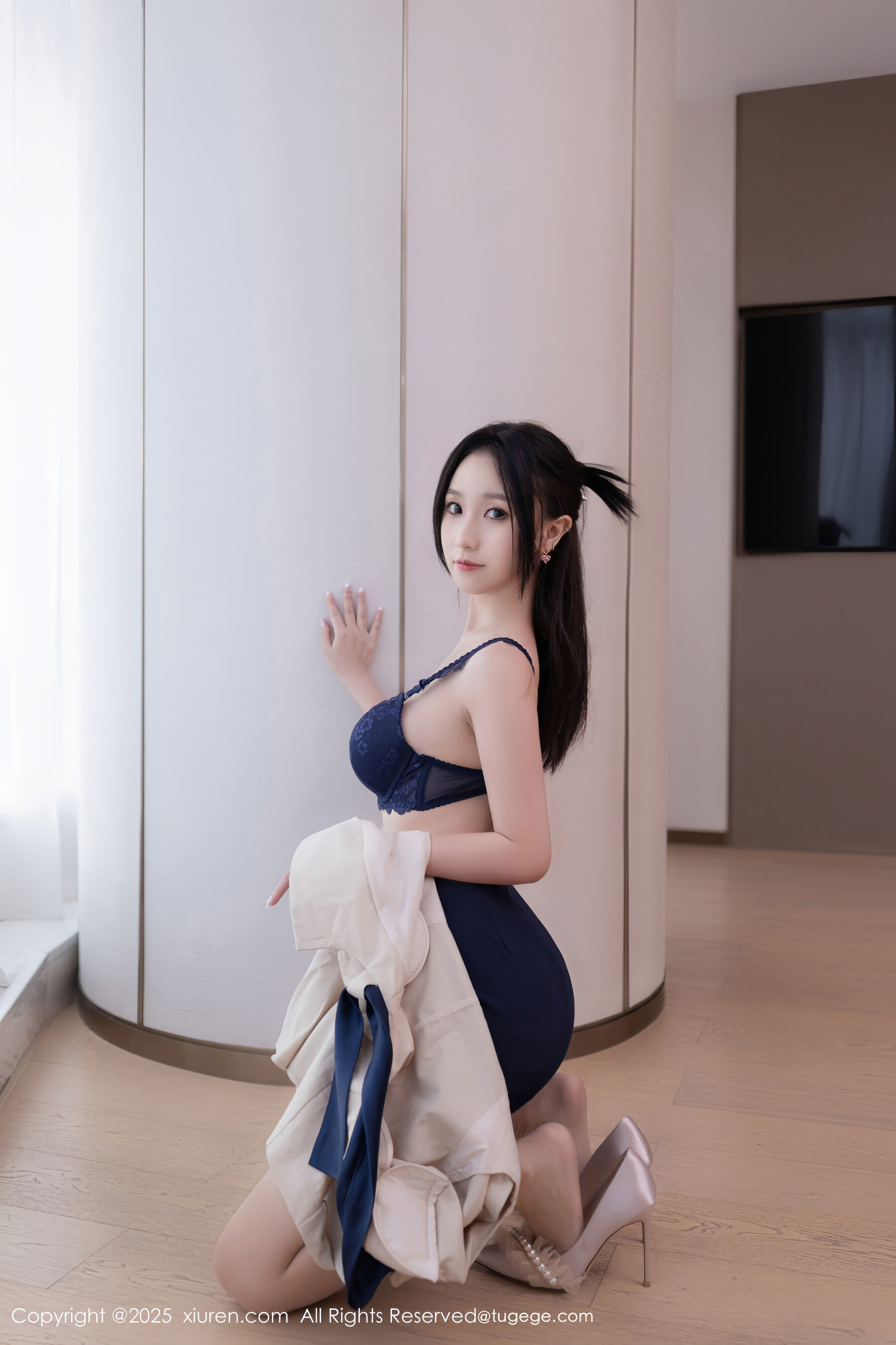 图片[5]-[XiuRen秀人网] 杏子Yada No.10697-看套图