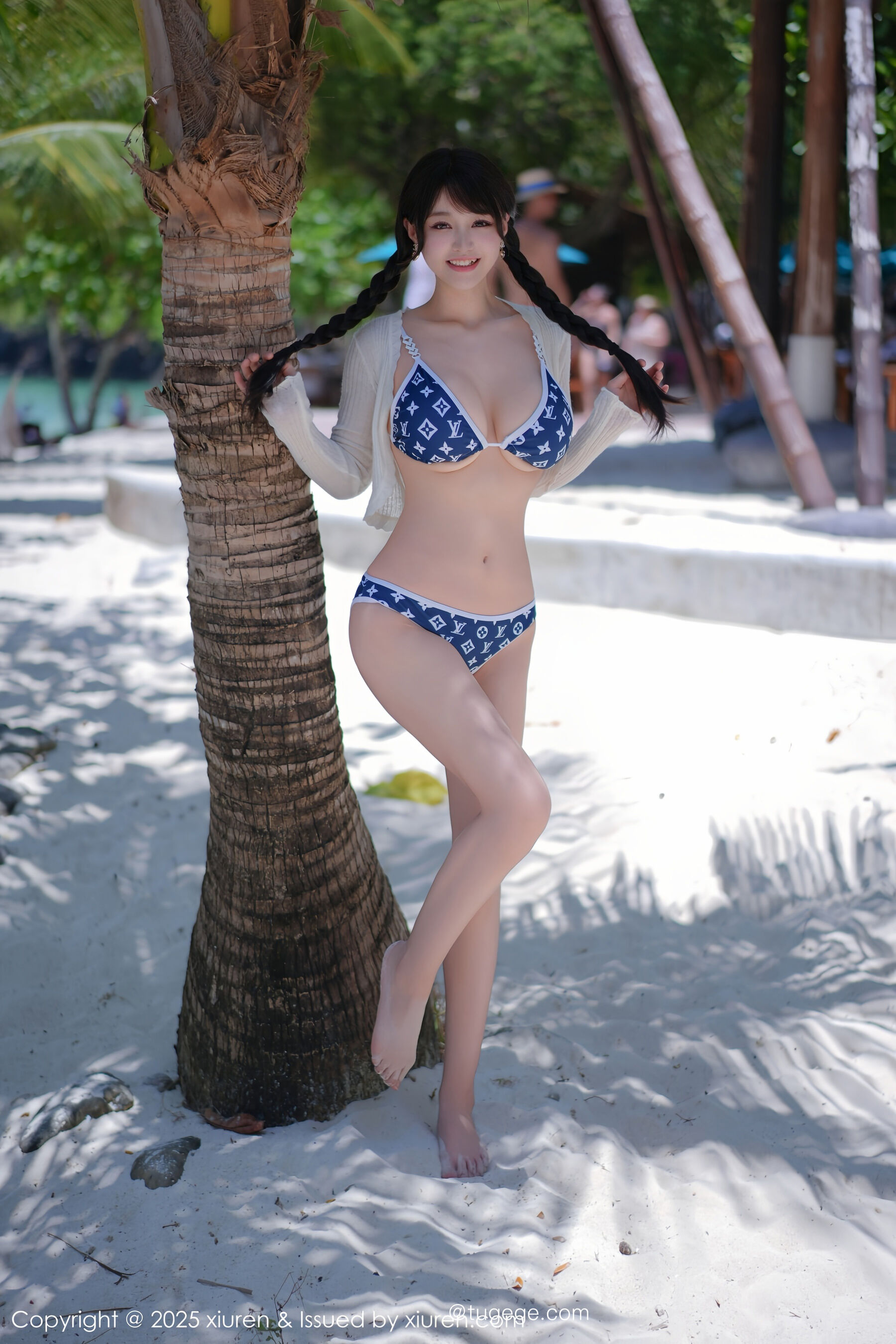 [XiuRen秀人网] 心上可Flora No.10699-看套图