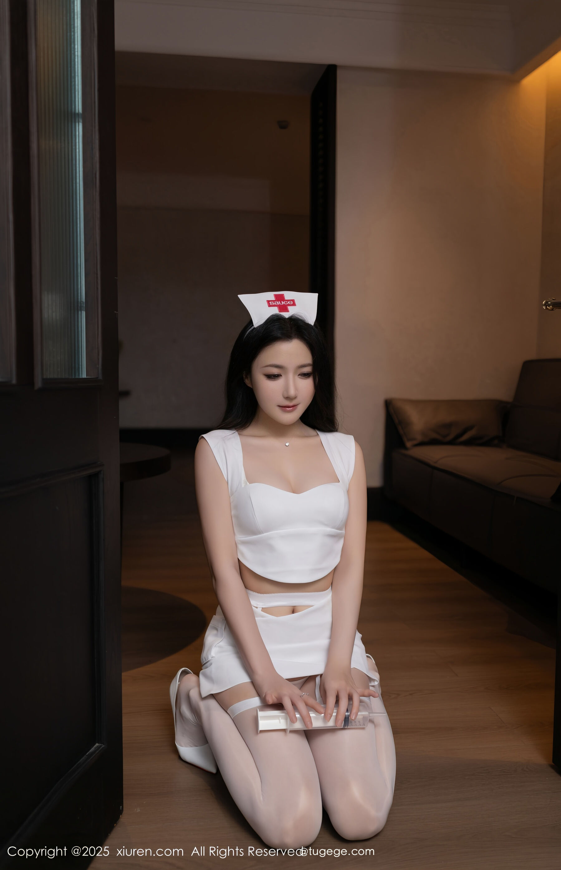 [XiuRen秀人网] 鱼子酱Fish No.10711-看套图