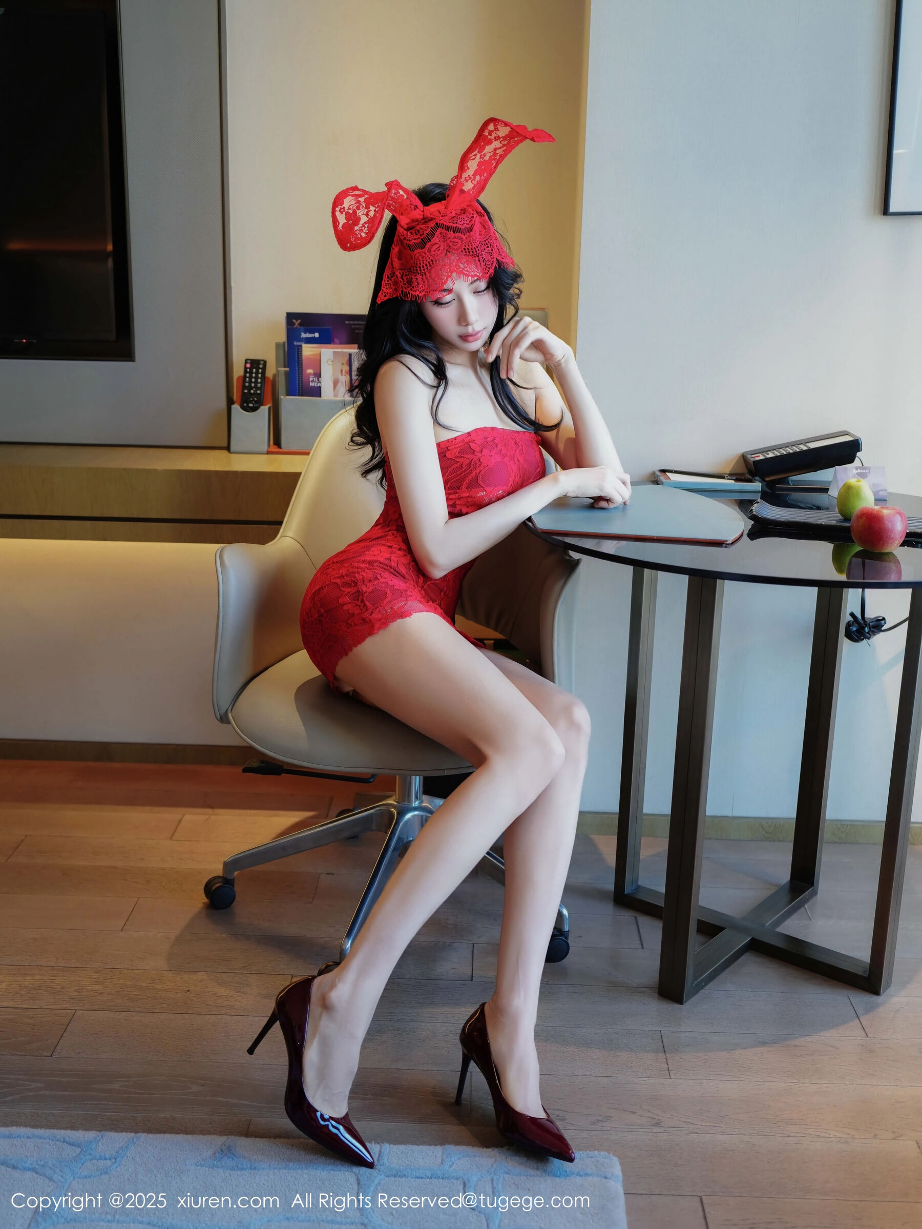 图片[3]-[XiuRen秀人网] 草莓mm No.10744-看套图