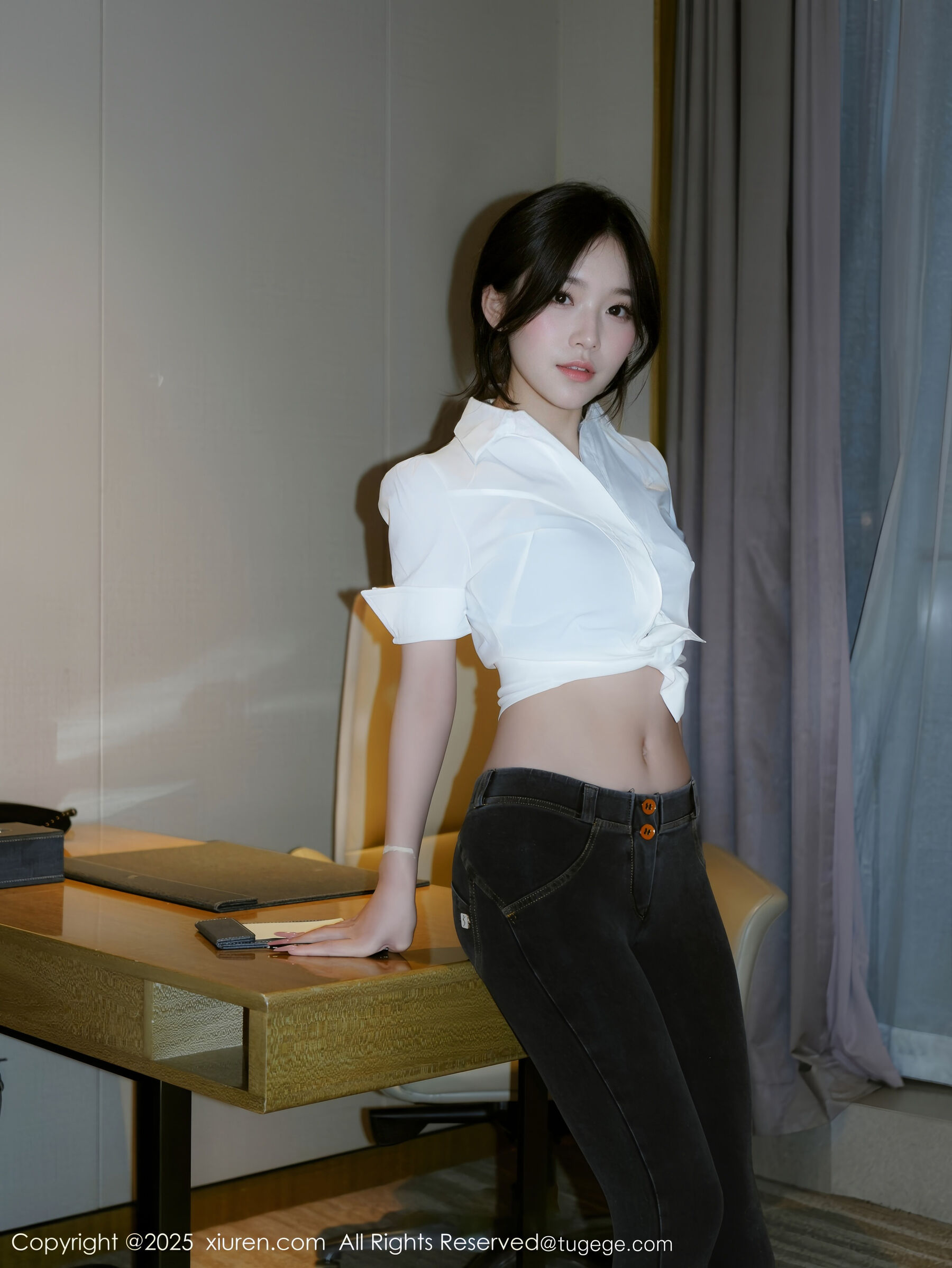 [XiuRen秀人网] 汁汁 No.10785-看套图