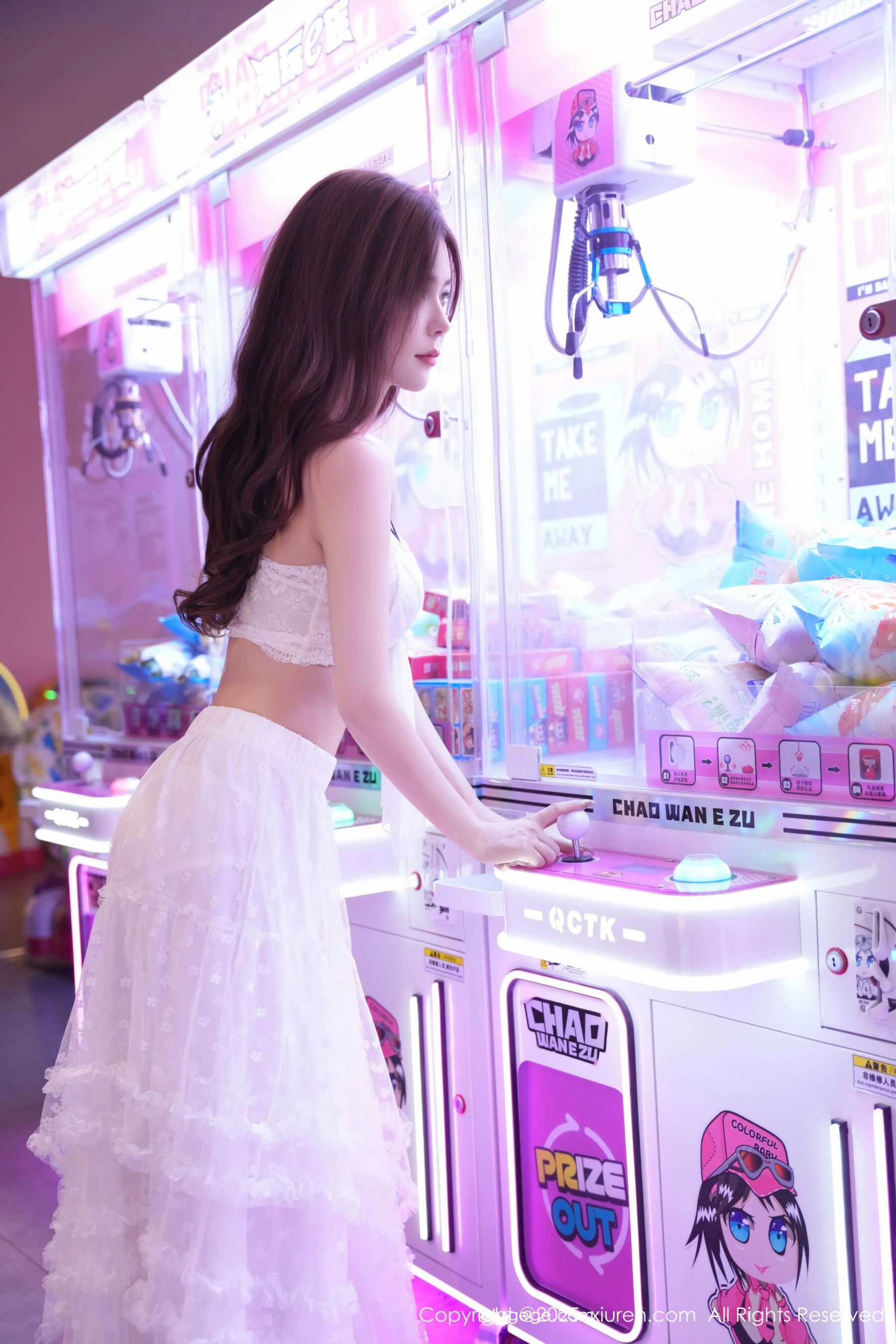 图片[4]Xiuren秀人写真高清美女套图写真下载-看套图[XiuRen秀人网] 拍黄瓜girl No.10791Xiuren秀人写真高清美女套图写真下载-看套图看套图