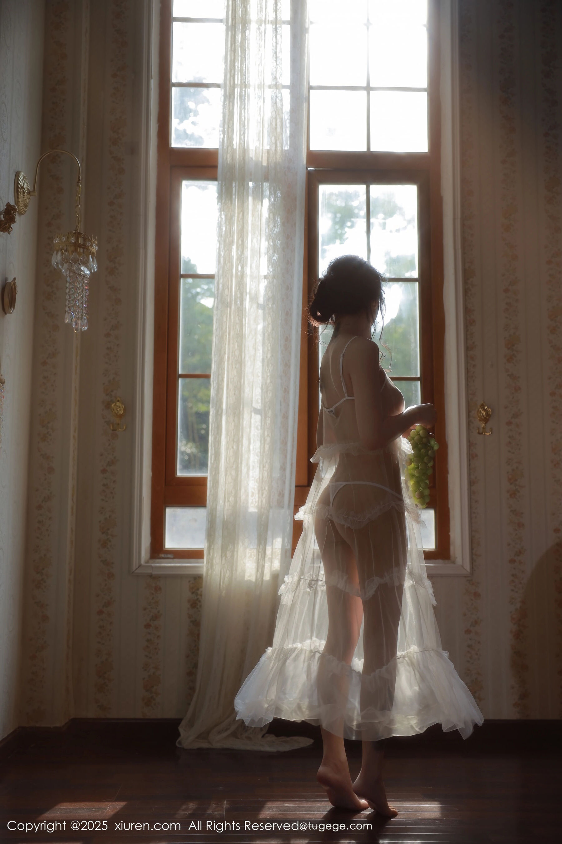 图片[4]Xiuren秀人写真高清美女套图写真下载-看套图[XiuRen秀人网] 佘贝拉Bella No.10799Xiuren秀人写真高清美女套图写真下载-看套图看套图