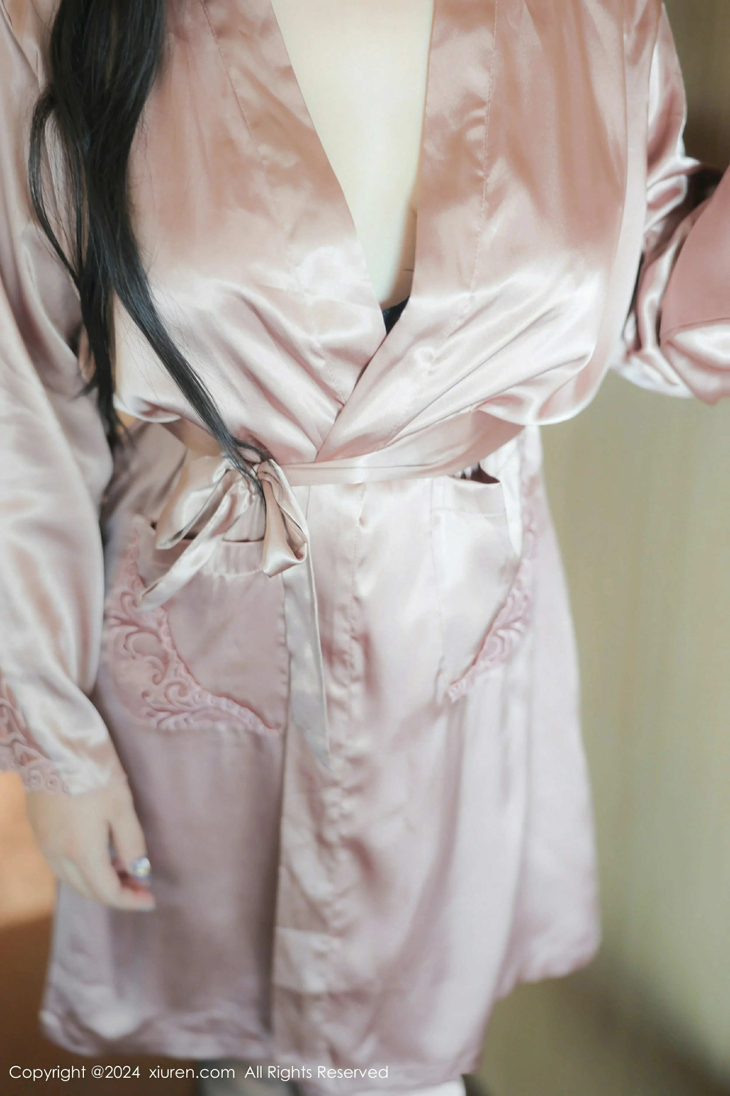 [XiuRen秀人网] 2024.09.14 No.9159 白洁bessieXiuren秀人写真高清美女套图写真下载-看套图最新发布论坛Xiuren秀人写真高清美女套图写真下载-看套图免费套图Xiuren秀人写真高清美女套图写真下载-看套图看套图