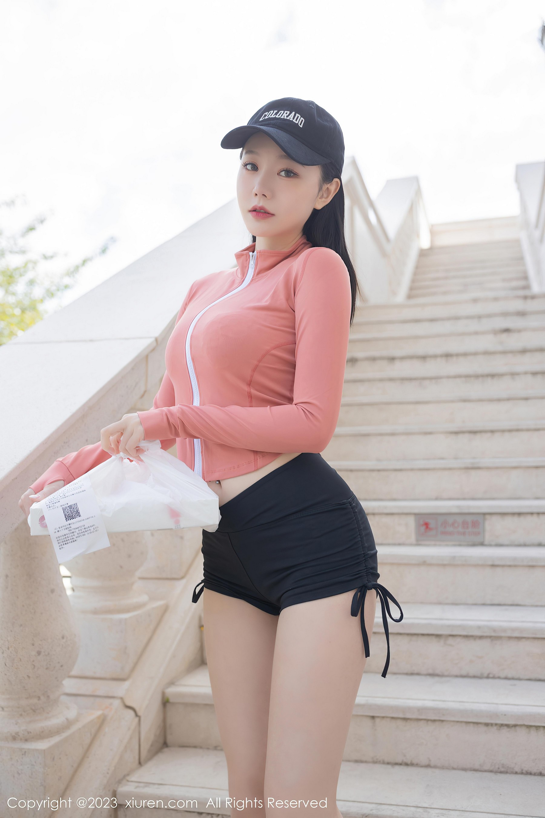 [XiuRen秀人网]2023.03.28 NO.6487 安然anran 黑色短裤与蕾丝内衣加肉丝美腿性感私房写真集Xiuren秀人写真高清美女套图写真下载-看套图秀人网论坛Xiuren秀人写真高清美女套图写真下载-看套图免费套图Xiuren秀人写真高清美女套图写真下载-看套图看套图