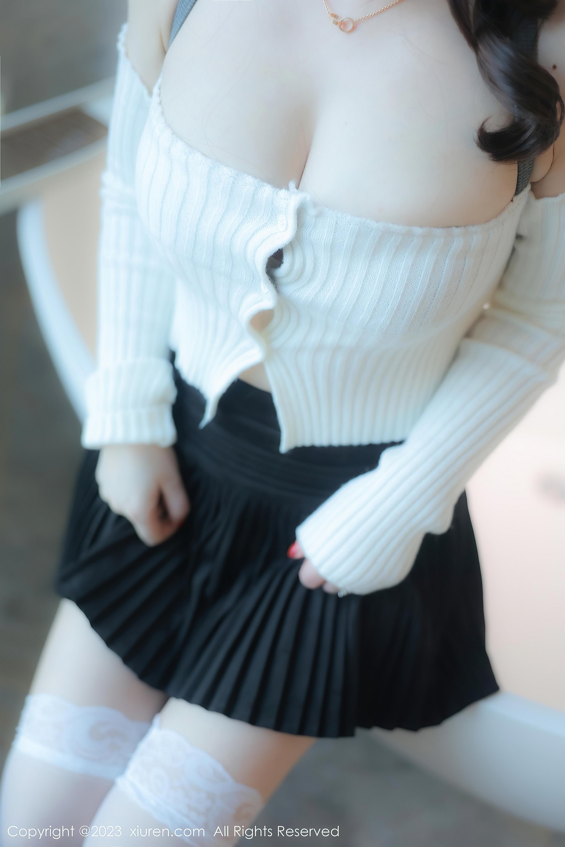 [XiuRen秀人网]2023.03.28 NO.6484 诗诗kiki 黑色短裙与白色内衣加白色丝袜美腿性感私房写真集Xiuren秀人写真高清美女套图写真下载-看套图秀人网论坛Xiuren秀人写真高清美女套图写真下载-看套图免费套图Xiuren秀人写真高清美女套图写真下载-看套图看套图