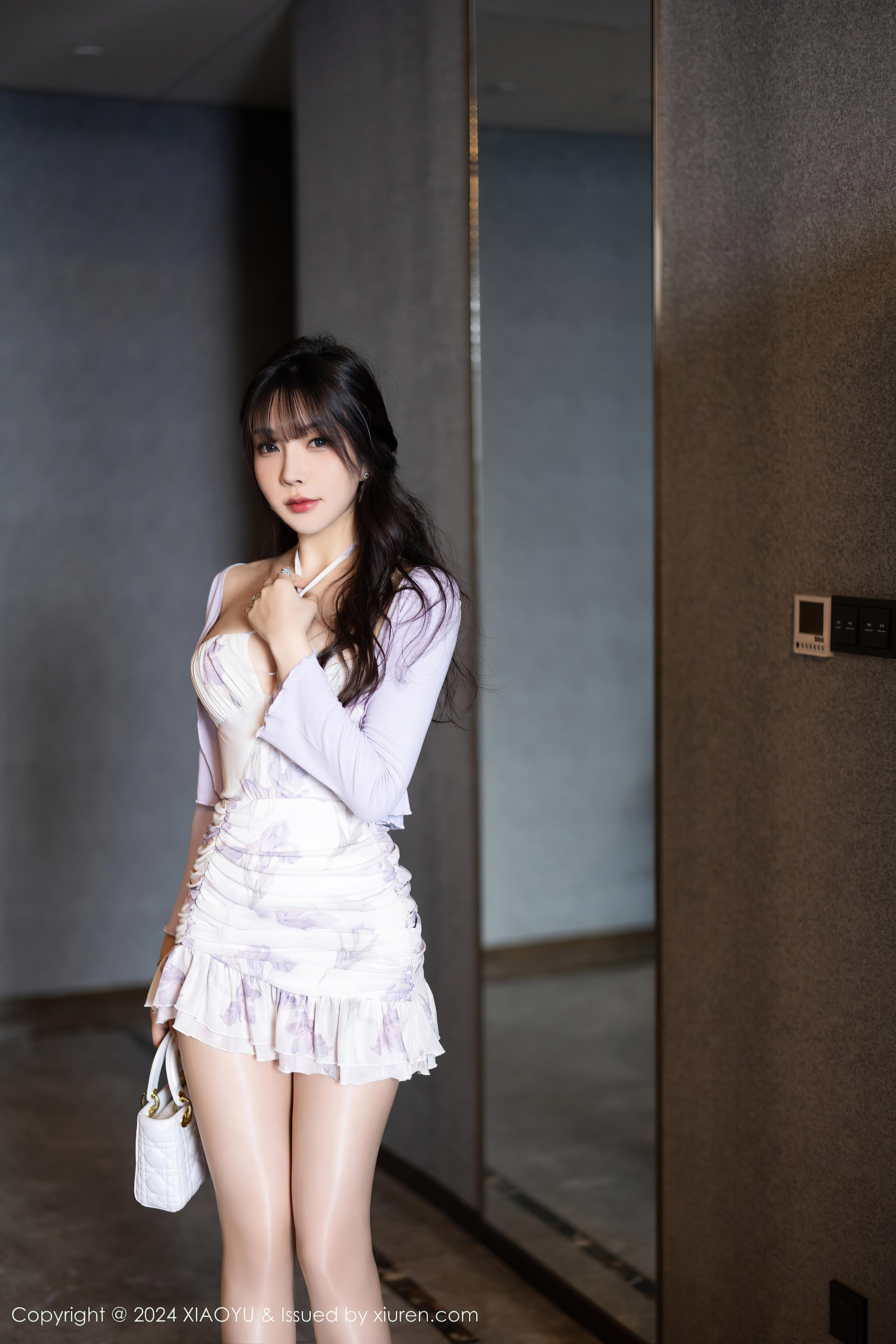 [XIAOYU语画界]2024.03.25 VOL.1224 徐莉芝Booty 白色吊带连衣裙与透视情趣内衣加丝袜美腿性感私房写真集Xiuren秀人写真高清美女套图写真下载-看套图秀人网论坛Xiuren秀人写真高清美女套图写真下载-看套图免费套图Xiuren秀人写真高清美女套图写真下载-看套图看套图