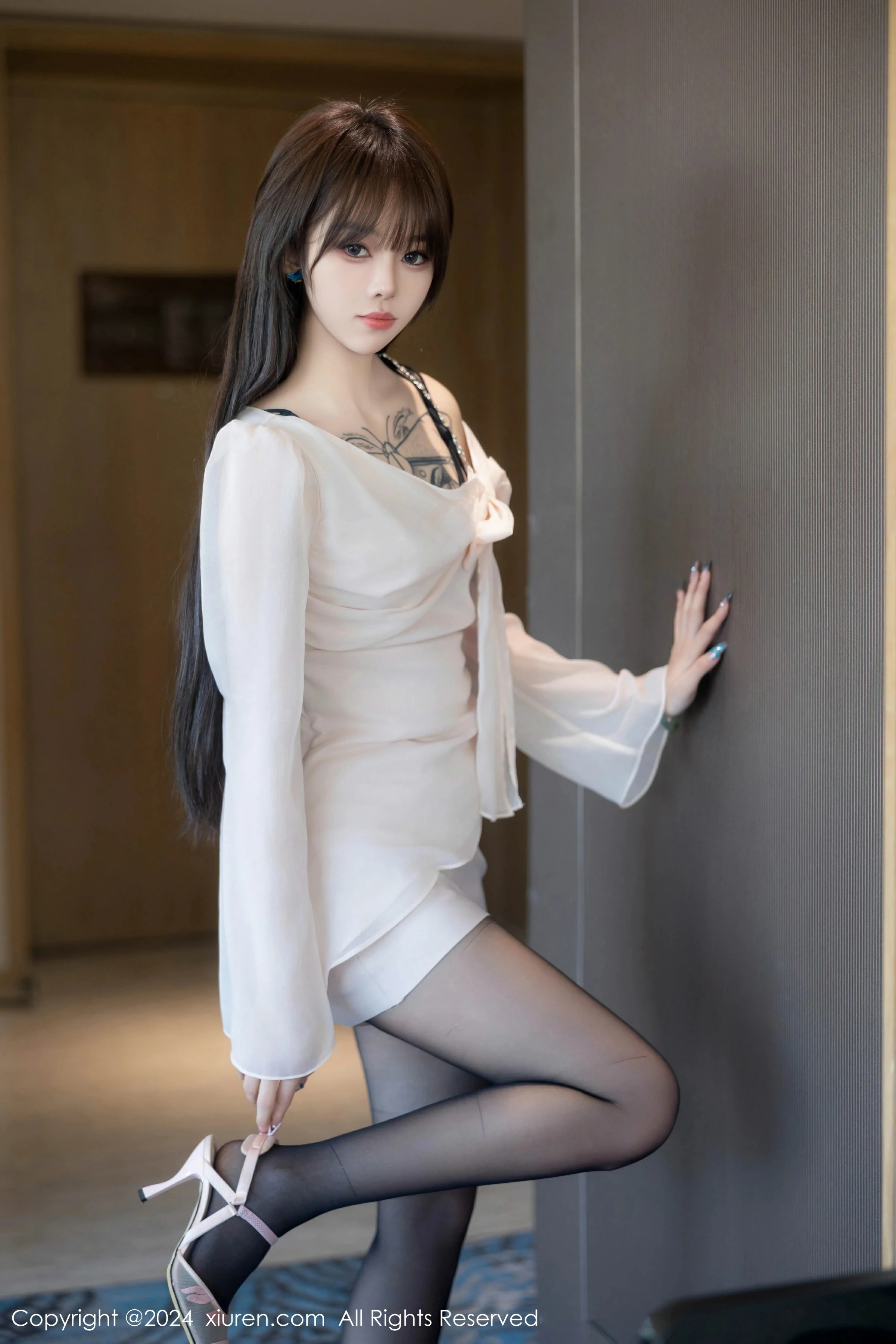 [XiuRen秀人网] 2024.05.24 No.8591 奶瓶.Xiuren秀人写真高清美女套图写真下载-看套图黑丝美腿论坛Xiuren秀人写真高清美女套图写真下载-看套图免费套图Xiuren秀人写真高清美女套图写真下载-看套图看套图