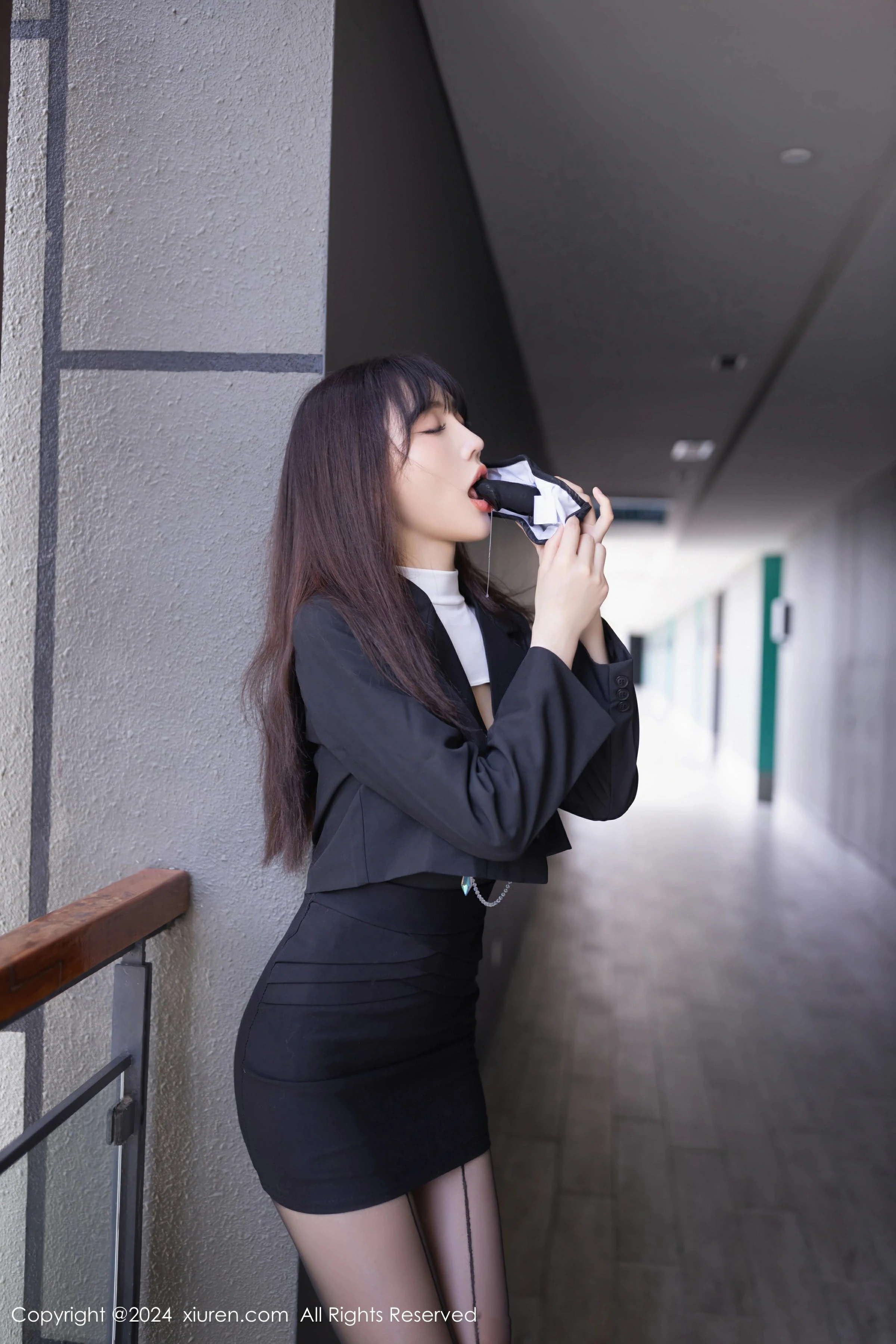 [XiuRen秀人网] 2024.05.30 No.8627 陆萱萱Xiuren秀人写真高清美女套图写真下载-看套图黑丝美腿论坛Xiuren秀人写真高清美女套图写真下载-看套图免费套图Xiuren秀人写真高清美女套图写真下载-看套图看套图