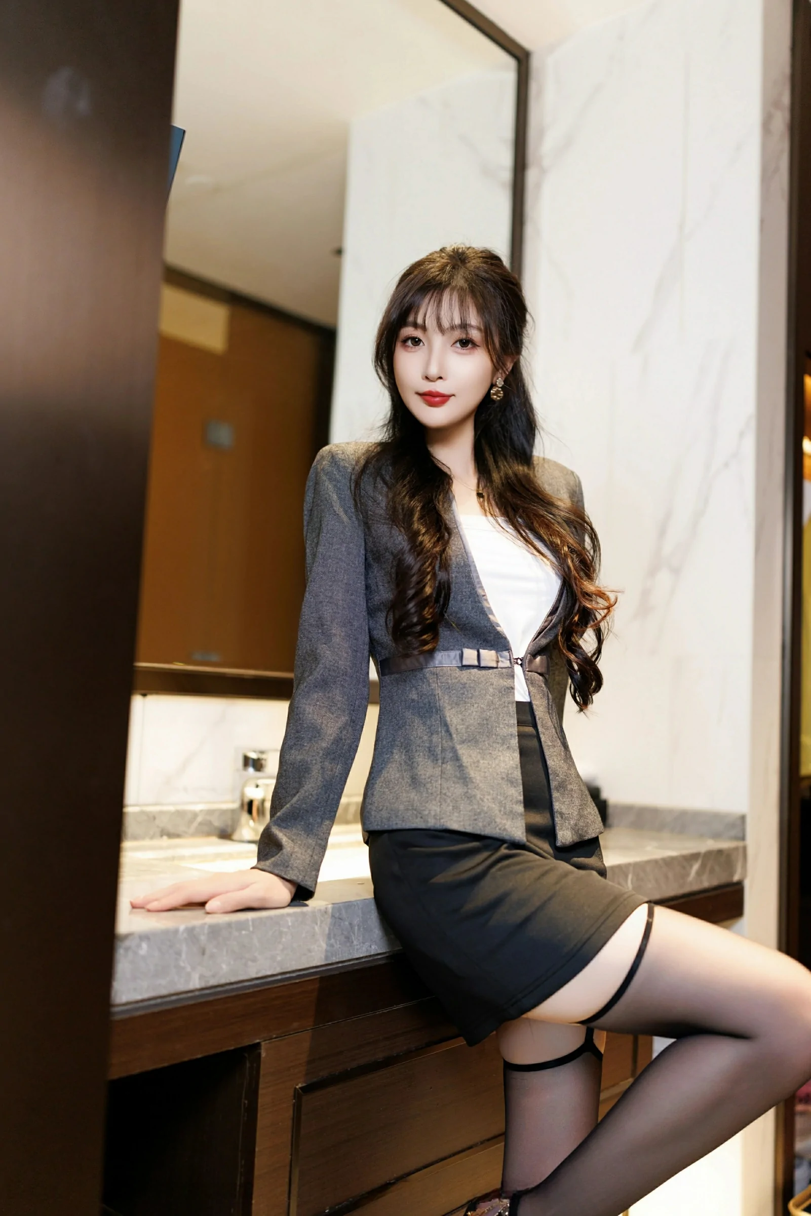 [XiuRen秀人网] 2025.03.03 No.9957 樱桃小阑子Xiuren秀人写真高清美女套图写真下载-看套图最新发布论坛Xiuren秀人写真高清美女套图写真下载-看套图免费套图Xiuren秀人写真高清美女套图写真下载-看套图看套图