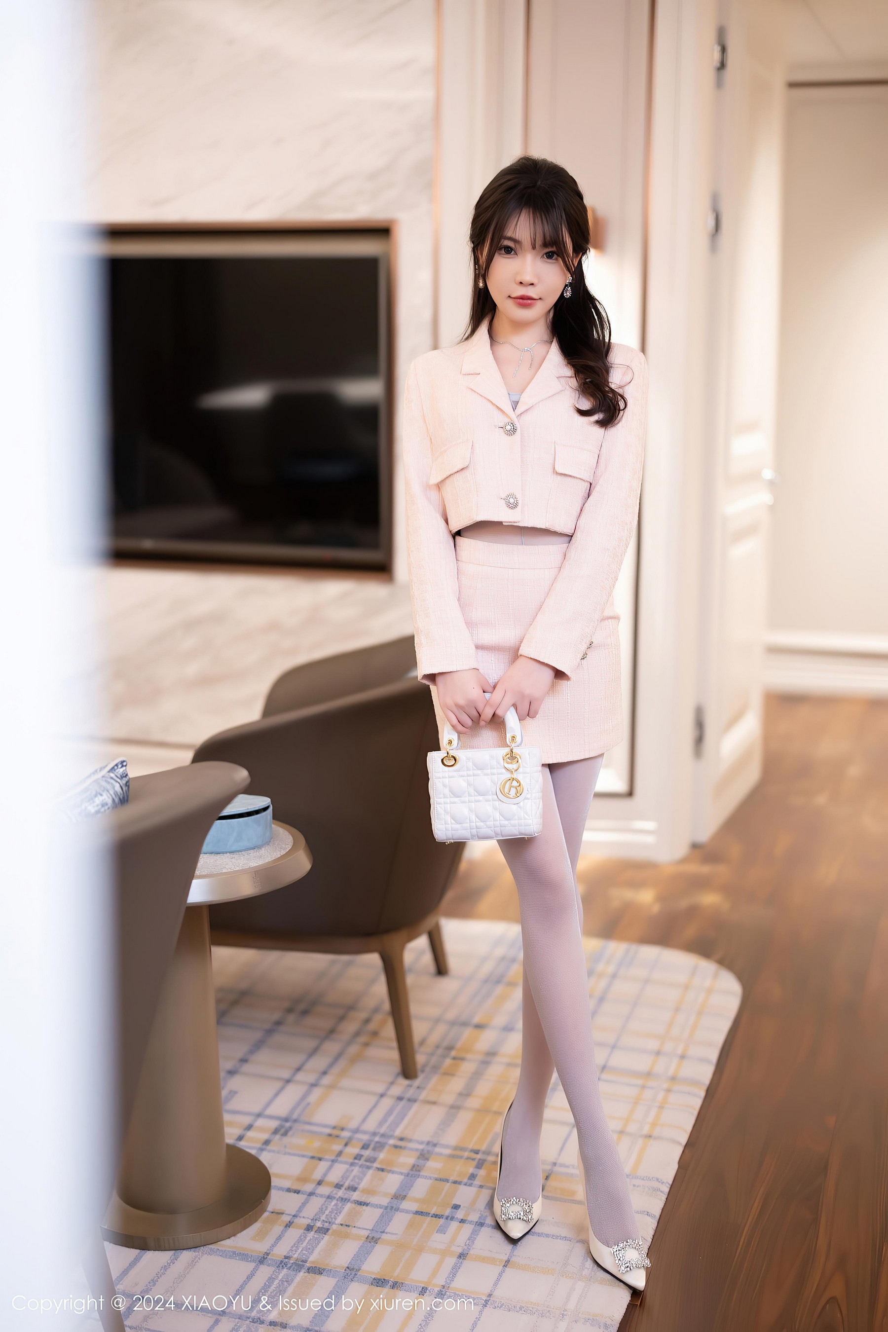 [XIAOYU语画界]2024.04.17 VOL.1236 徐莉芝Booty 粉色小外套与短裙加连体丝袜衣性感私房写真集Xiuren秀人写真高清美女套图写真下载-看套图秀人网论坛Xiuren秀人写真高清美女套图写真下载-看套图免费套图Xiuren秀人写真高清美女套图写真下载-看套图看套图