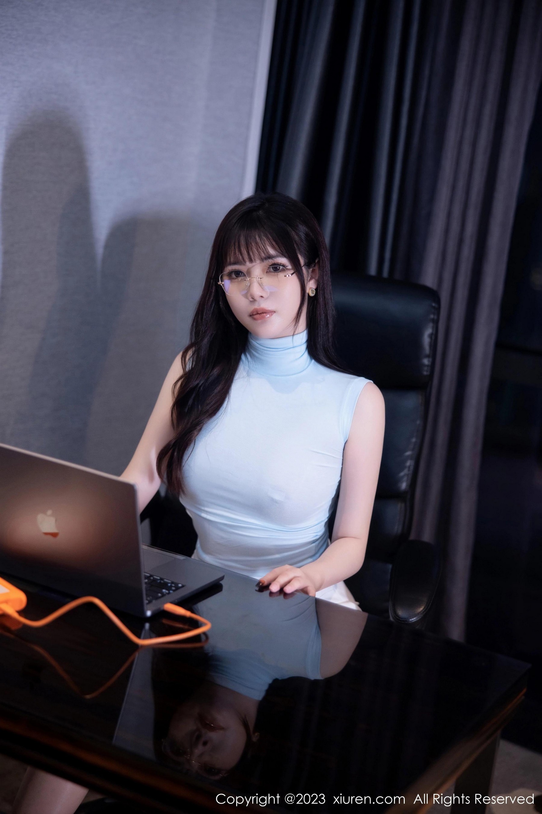 [XiuRen秀人网]2023.04.27 NO.6645 Arude薇薇 萌汉药baby 黑色短裙加情趣内衣剧情演绎双人拉拉写真集Xiuren秀人写真高清美女套图写真下载-看套图秀人网论坛Xiuren秀人写真高清美女套图写真下载-看套图免费套图Xiuren秀人写真高清美女套图写真下载-看套图看套图