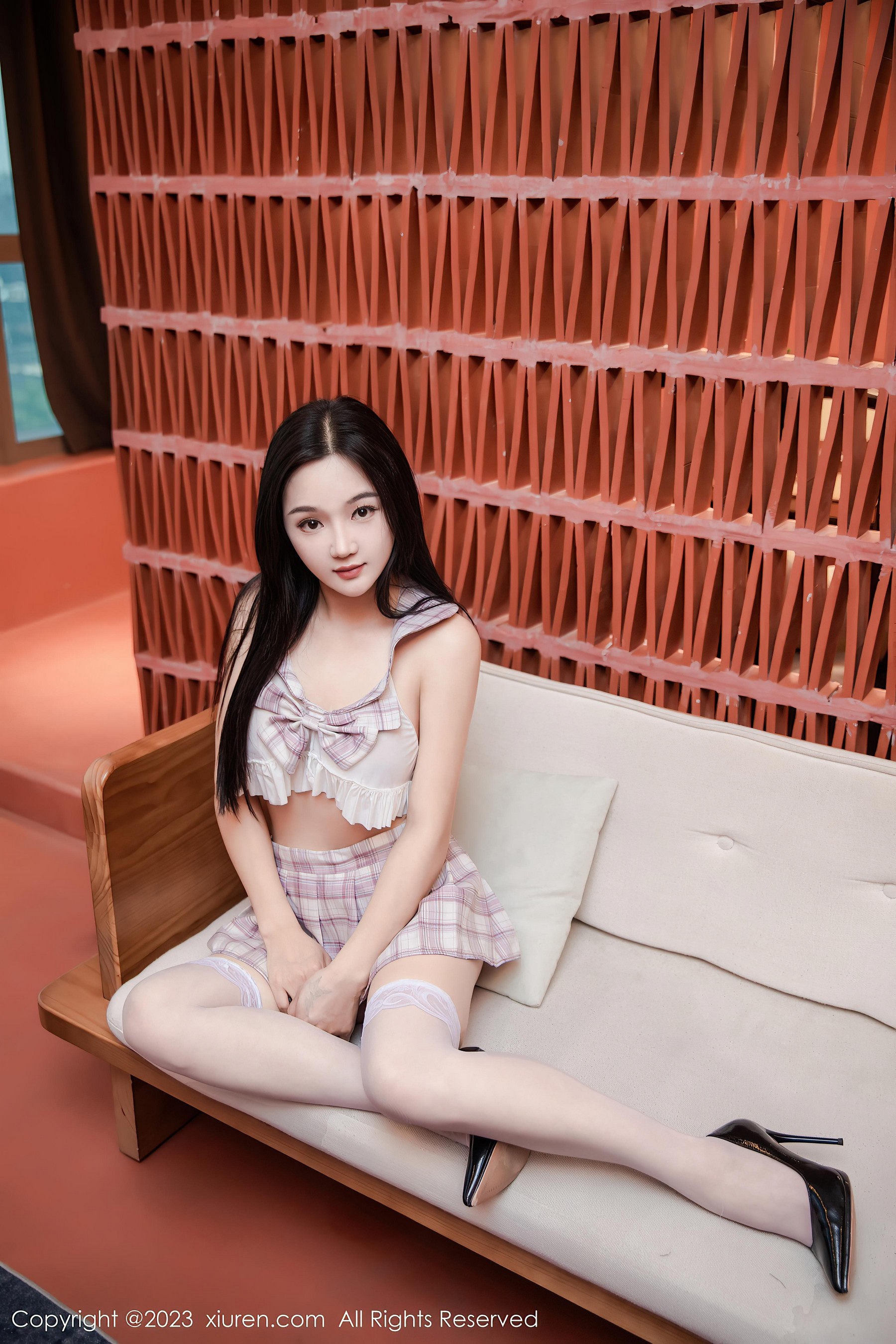 [XiuRen秀人网]2023.05.15 NO.6733 慕嫣然Lancy 粉色透视情趣JK水手制服加白色丝袜美腿性感私房写真集Xiuren秀人写真高清美女套图写真下载-看套图看套图