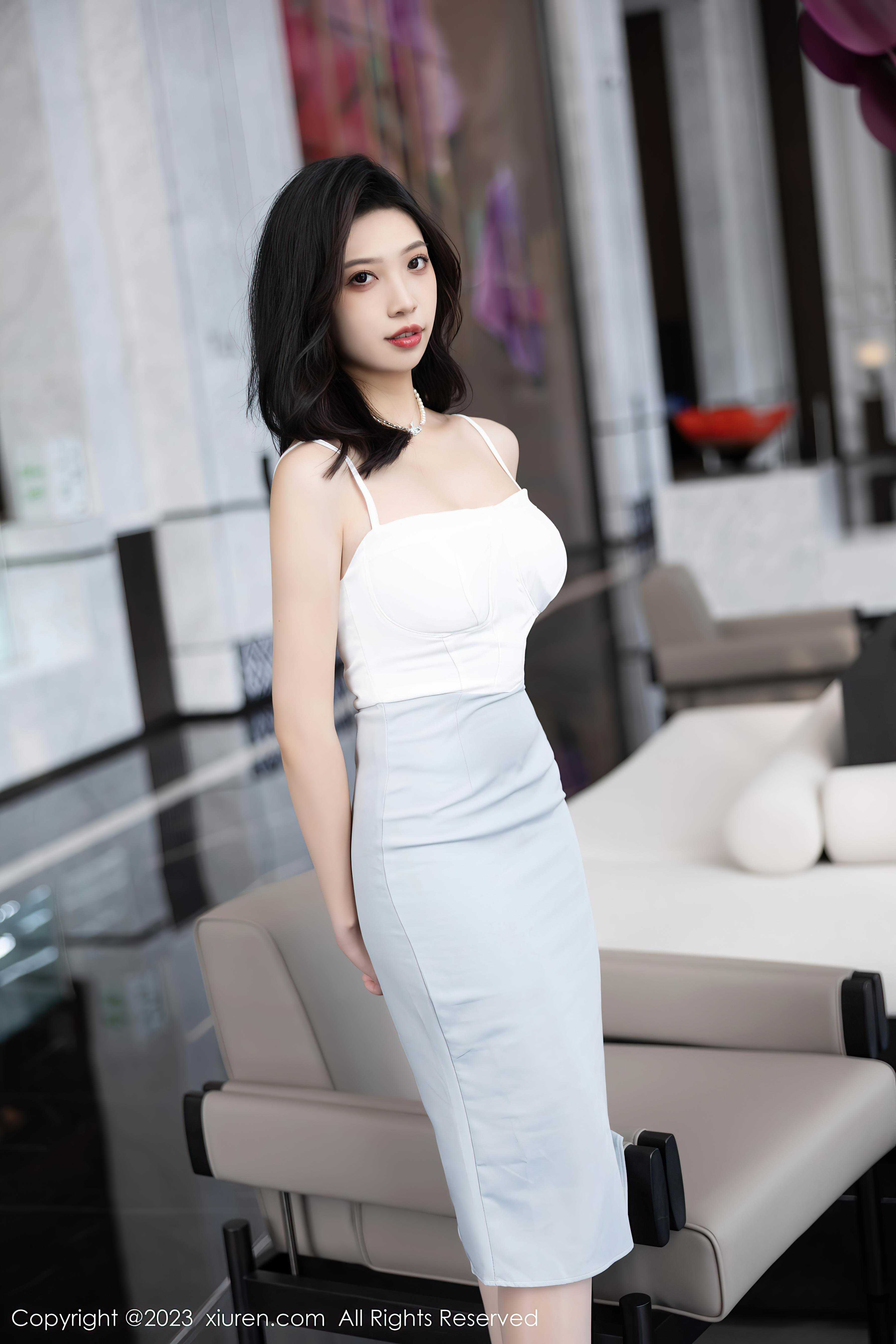 [XiuRen秀人网]2023.06.12 NO.6898 郑颖姗Bev 白色吊带连衣裙与蕾丝内衣加丝袜美腿性感私房写真集Xiuren秀人写真高清美女套图写真下载-看套图秀人网论坛Xiuren秀人写真高清美女套图写真下载-看套图免费套图Xiuren秀人写真高清美女套图写真下载-看套图看套图