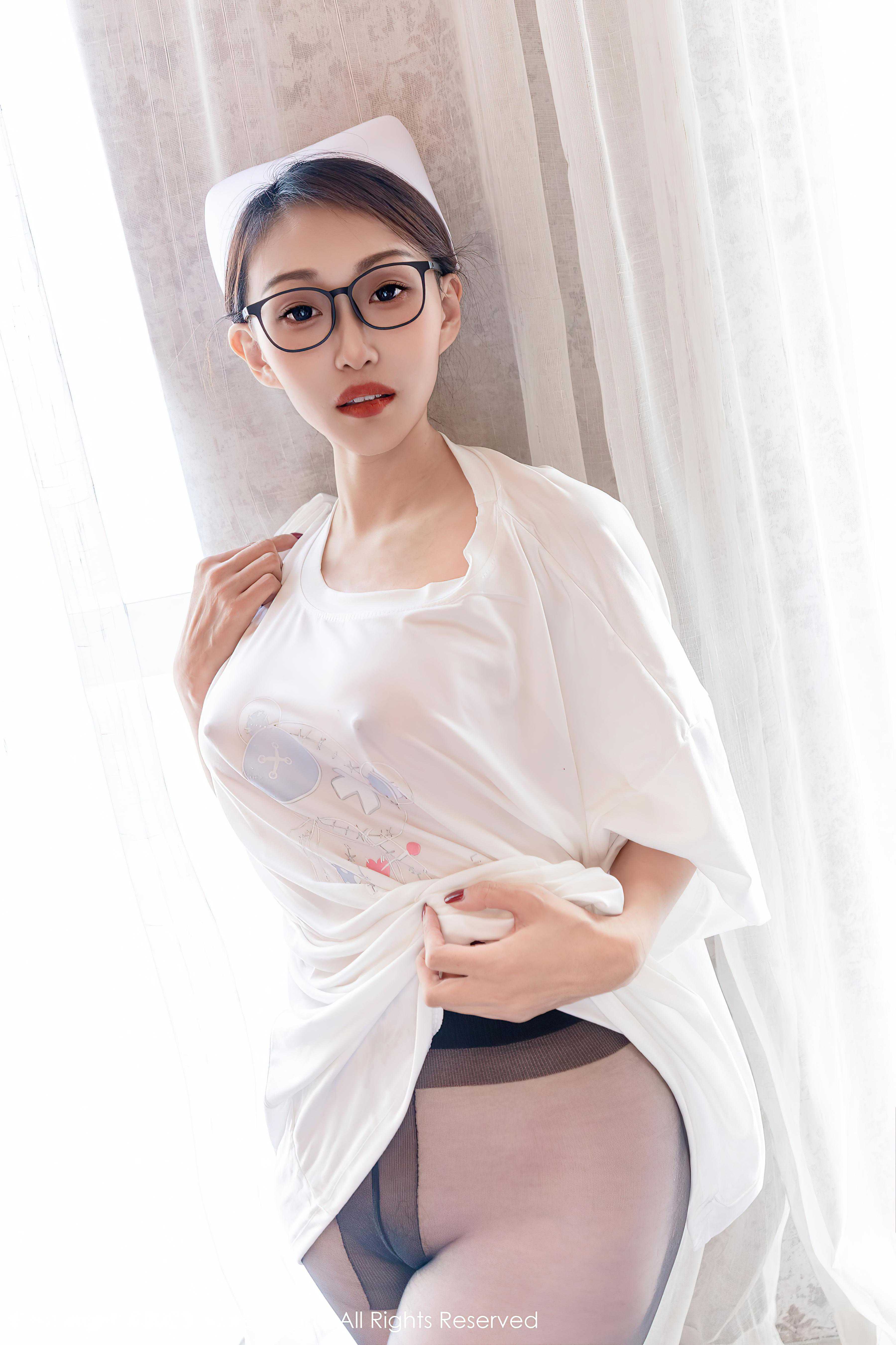 [XiuRen秀人网]2023.06.26 NO.6971 妖_Baby 白色女护士制服与蕾丝内衣加黑丝美腿性感私房写真集Xiuren秀人写真高清美女套图写真下载-看套图秀人网论坛Xiuren秀人写真高清美女套图写真下载-看套图免费套图Xiuren秀人写真高清美女套图写真下载-看套图看套图
