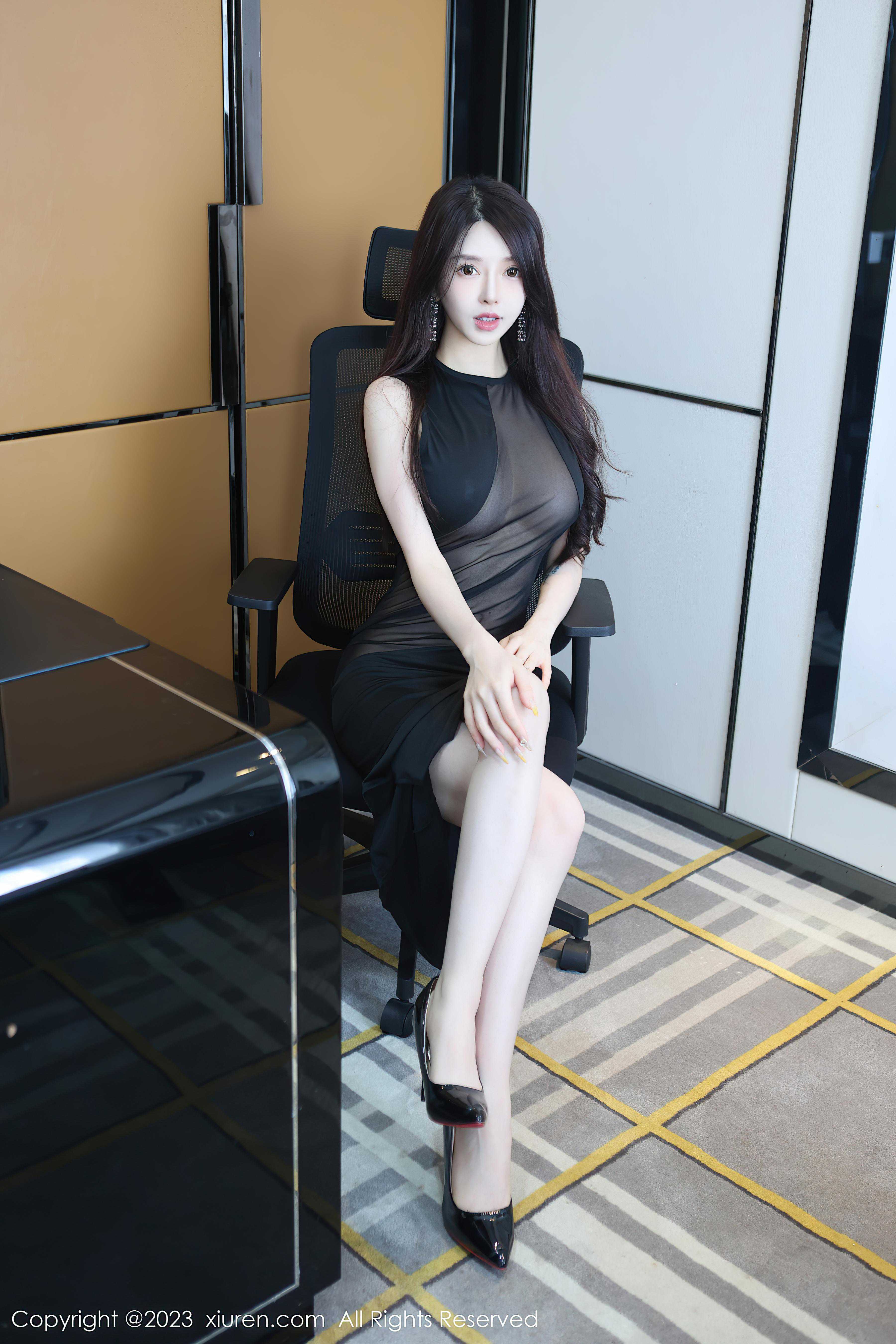 [XiuRen秀人网]2023.06.19 NO.6937 玉兔miki 黑色透视情趣连衣裙加黑丝美腿性感私房写真集Xiuren秀人写真高清美女套图写真下载-看套图秀人网论坛Xiuren秀人写真高清美女套图写真下载-看套图免费套图Xiuren秀人写真高清美女套图写真下载-看套图看套图