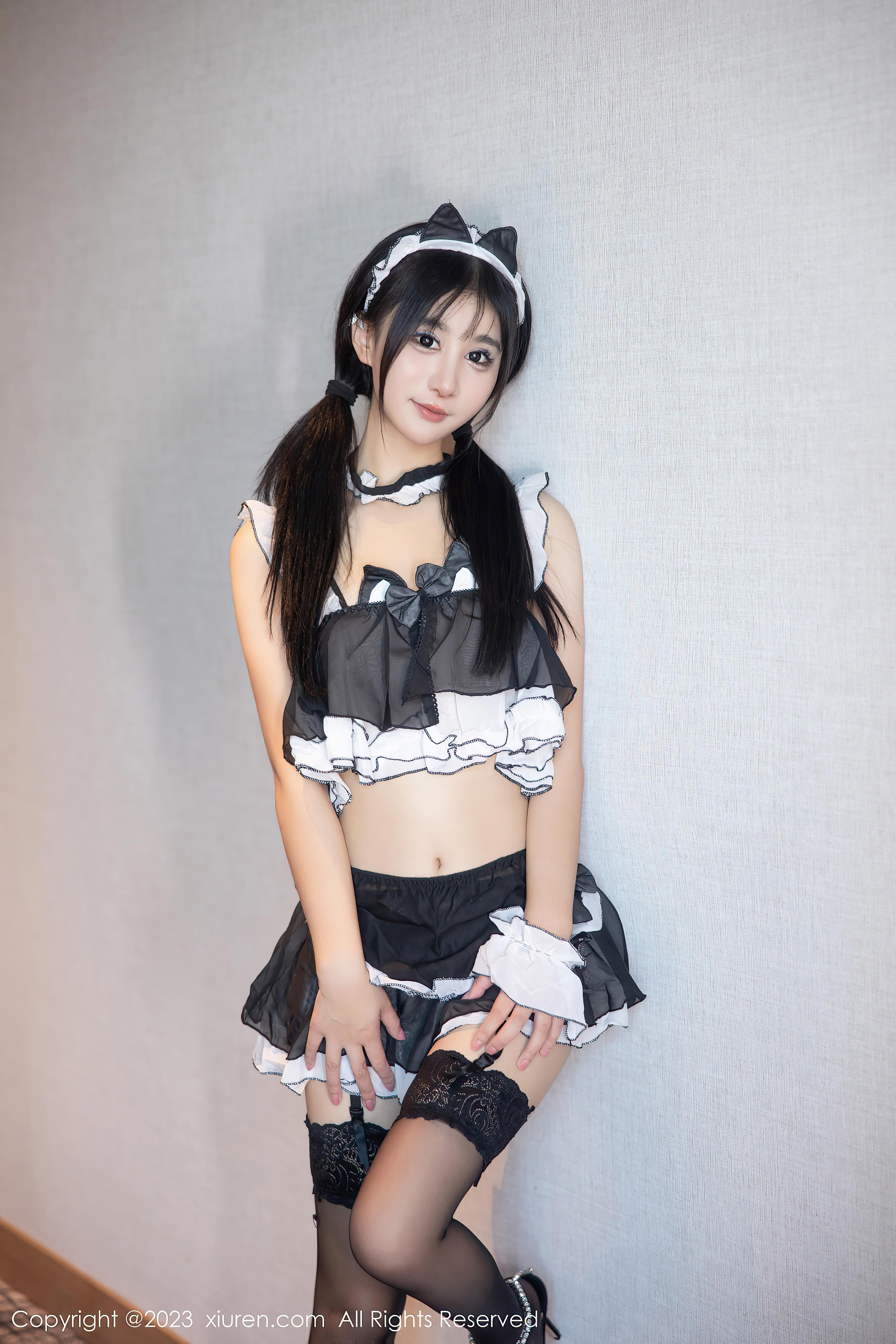 [XiuRen秀人网]2023.05.24 NO.6795 小果冻儿 黑色透视情趣女仆制服加黑丝美腿性感私房写真集Xiuren秀人写真高清美女套图写真下载-看套图看套图