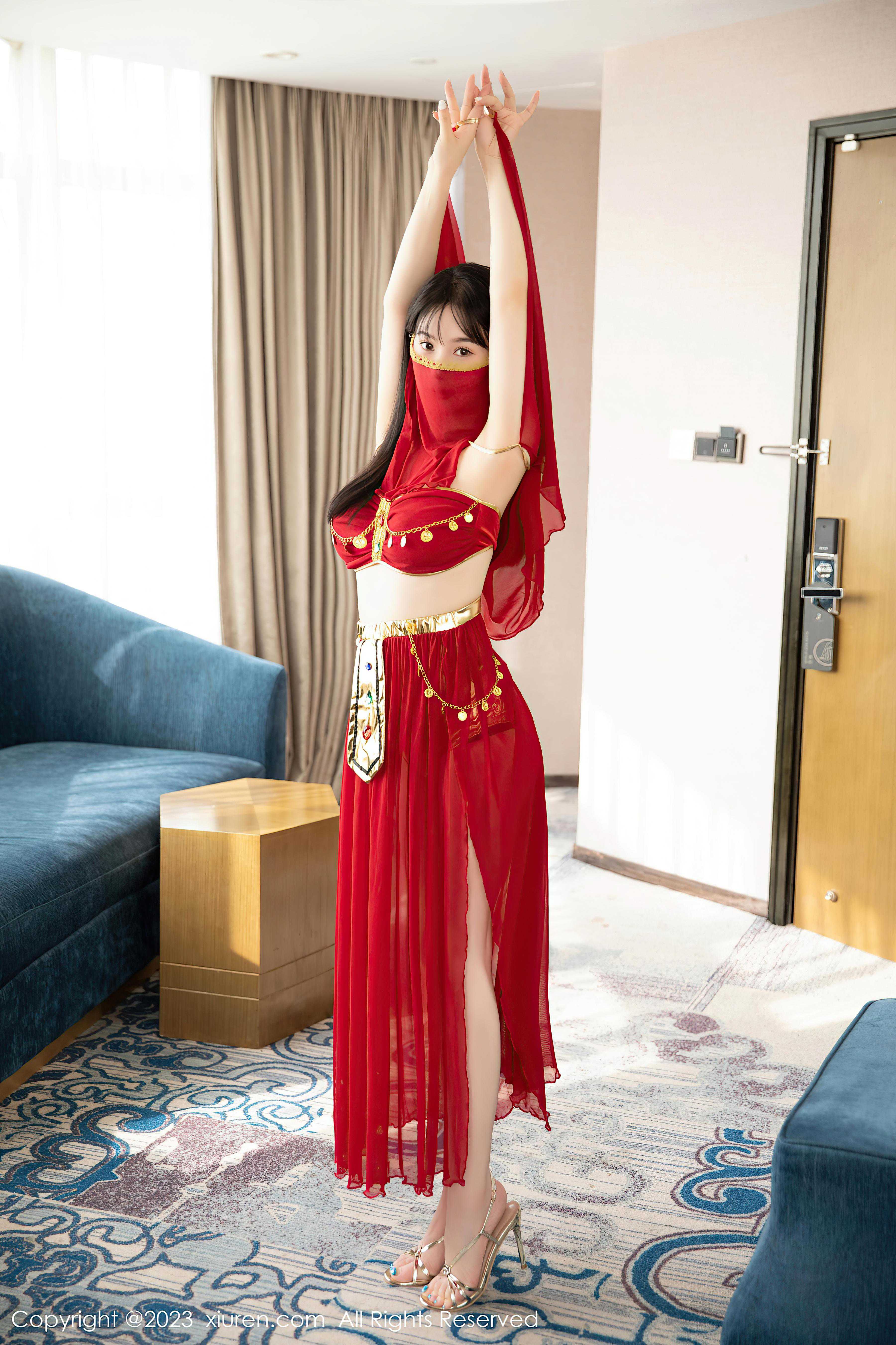 [XiuRen秀人网]2023.07.19 NO.7103 柚琪Rich 红色情趣西域舞蹈裙加内衣性感私房写真集Xiuren秀人写真高清美女套图写真下载-看套图看套图