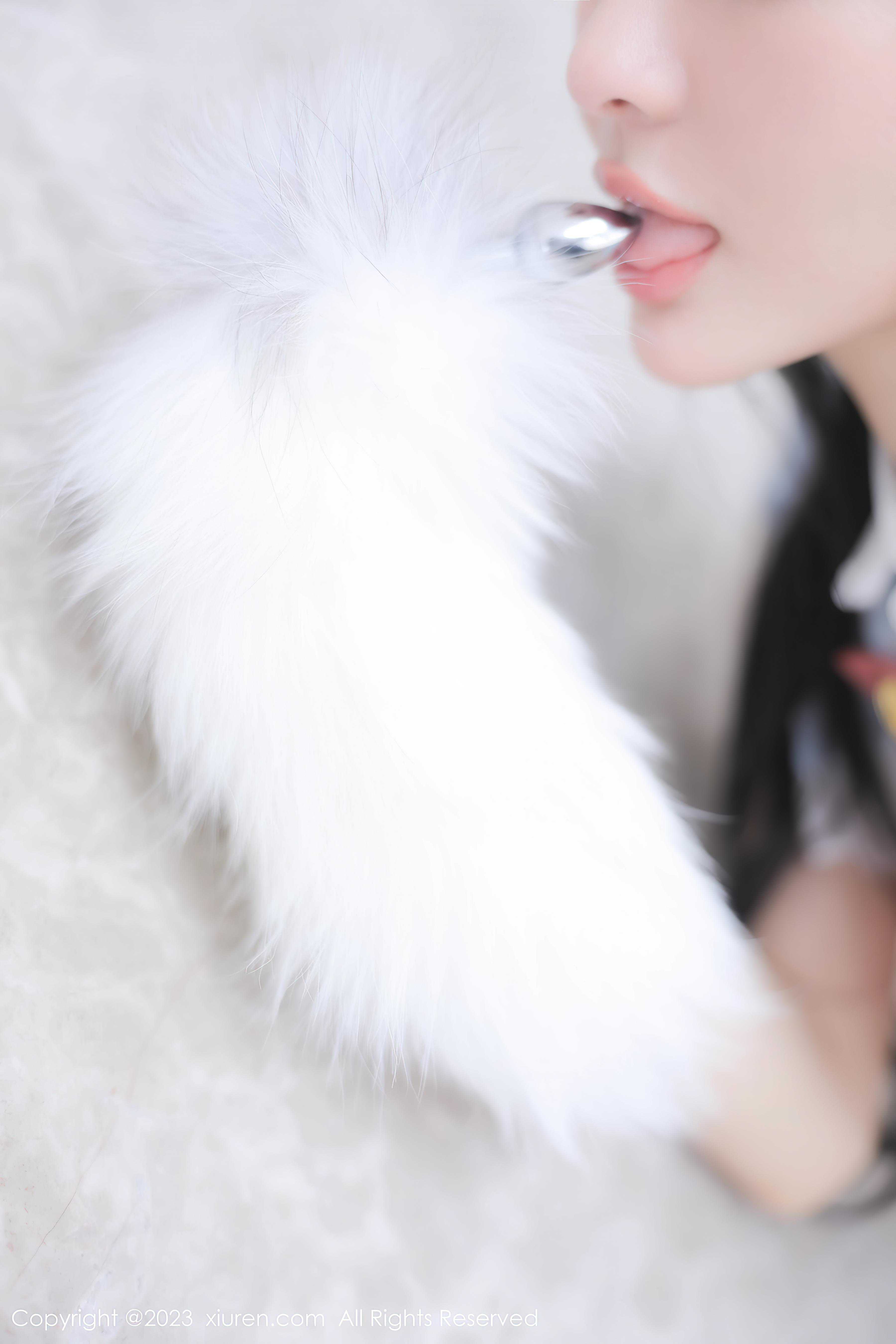 [XiuRen秀人网]2023.07.25 NO.7134 幼幼 情趣水手制服与白色内衣加丝袜美腿性感私房写真集Xiuren秀人写真高清美女套图写真下载-看套图看套图