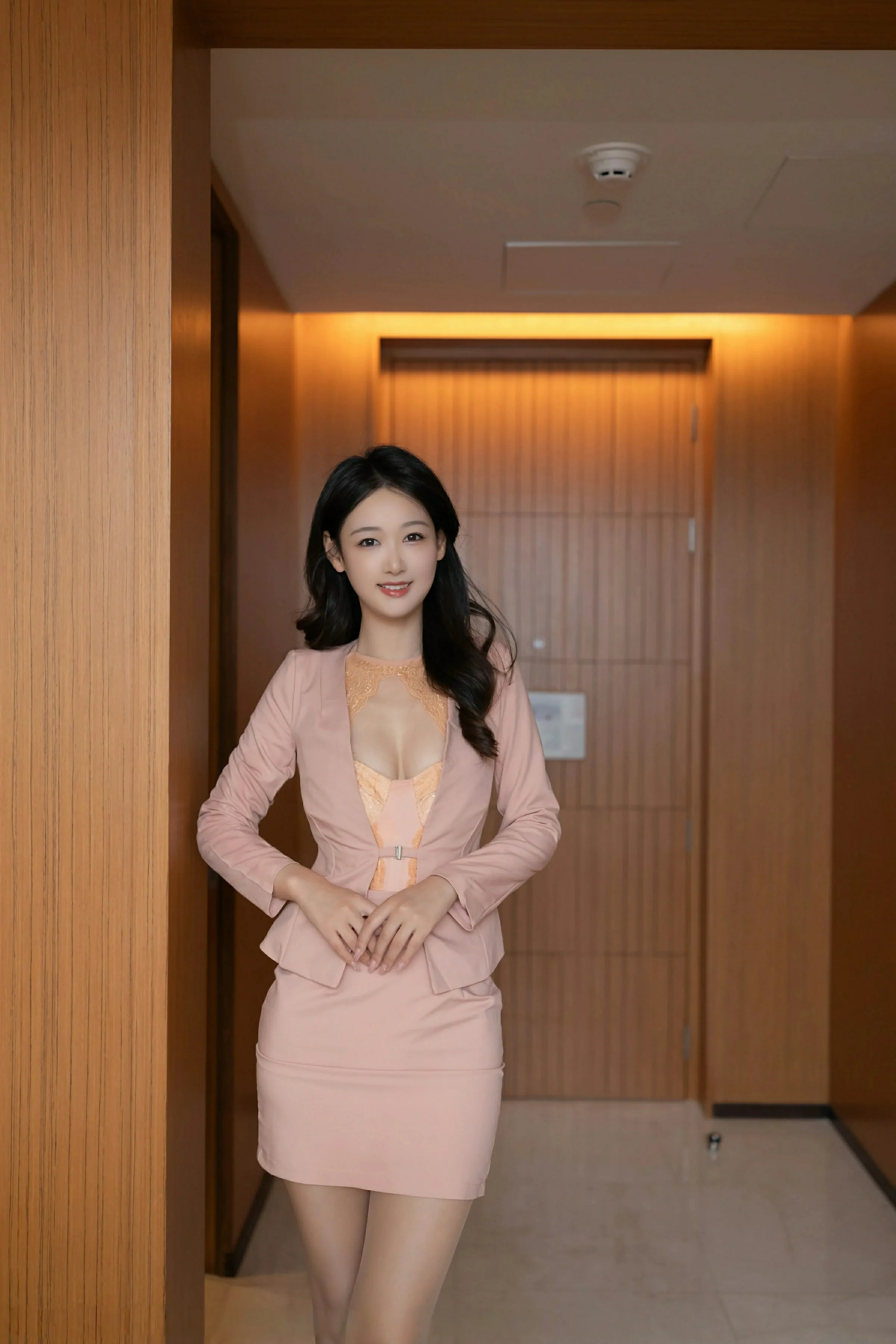 [XIUREN秀人网] 2025.07.07 No.10520 唐安琪Xiuren秀人写真高清美女套图写真下载-看套图最新发布论坛Xiuren秀人写真高清美女套图写真下载-看套图免费套图Xiuren秀人写真高清美女套图写真下载-看套图看套图