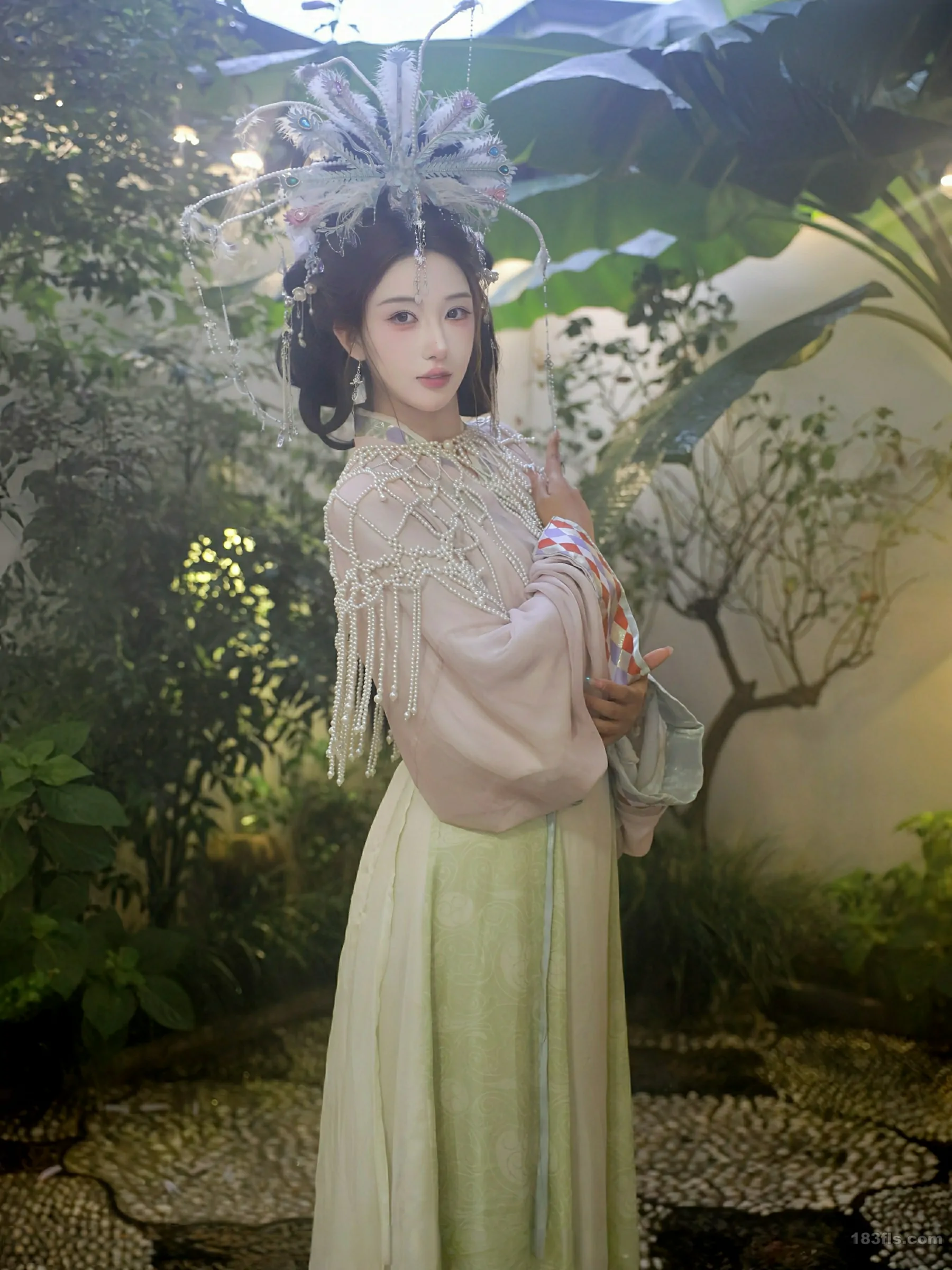 [XIUREN秀人网] 2025.09.05 No.10736 金允希YukiXiuren秀人写真高清美女套图写真下载-看套图最新发布论坛Xiuren秀人写真高清美女套图写真下载-看套图免费套图Xiuren秀人写真高清美女套图写真下载-看套图看套图