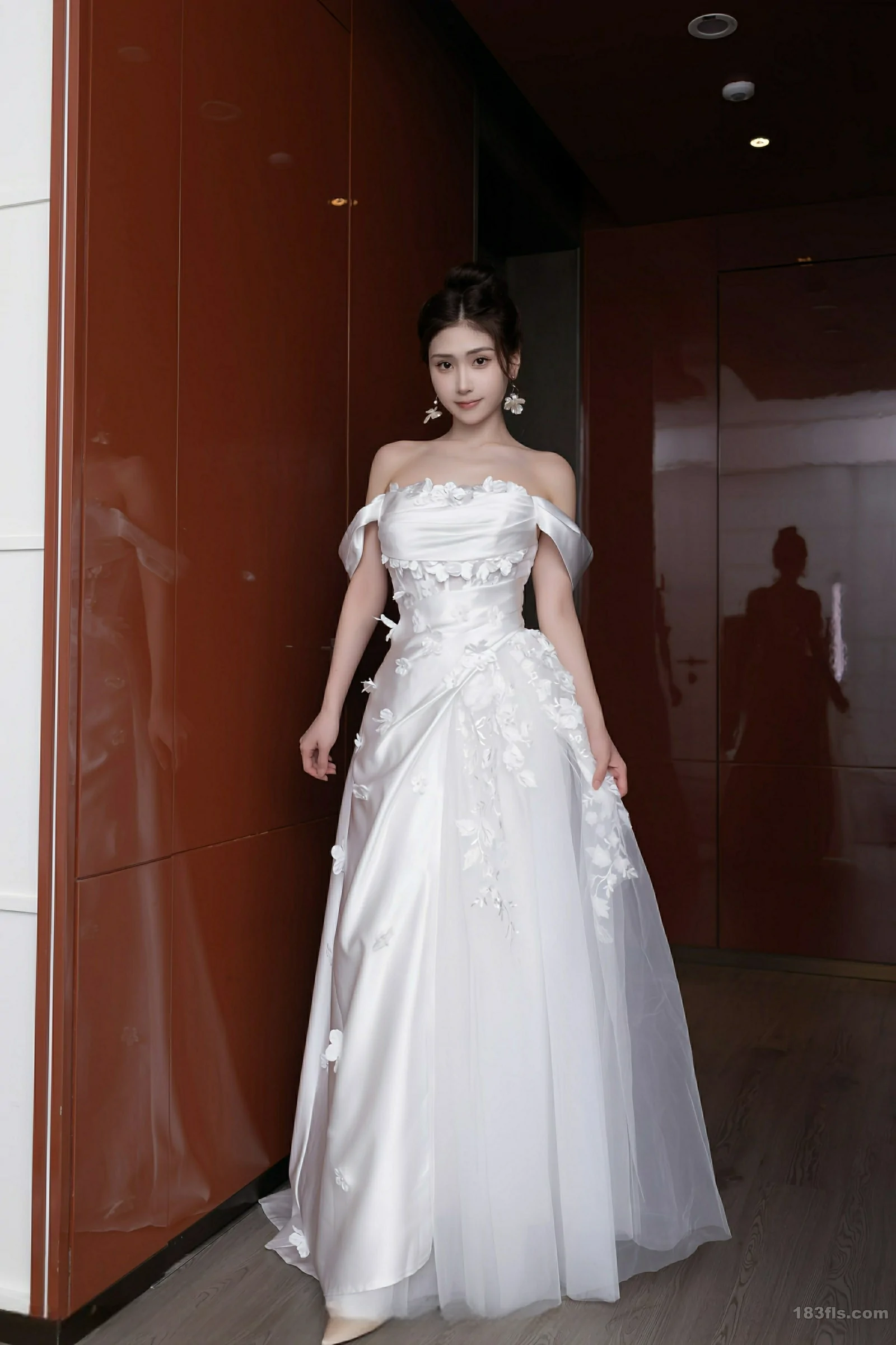 [XIUREN秀人网] 2025.09.26 No.10814 刘婷婷Xiuren秀人写真高清美女套图写真下载-看套图最新发布论坛Xiuren秀人写真高清美女套图写真下载-看套图免费套图Xiuren秀人写真高清美女套图写真下载-看套图看套图