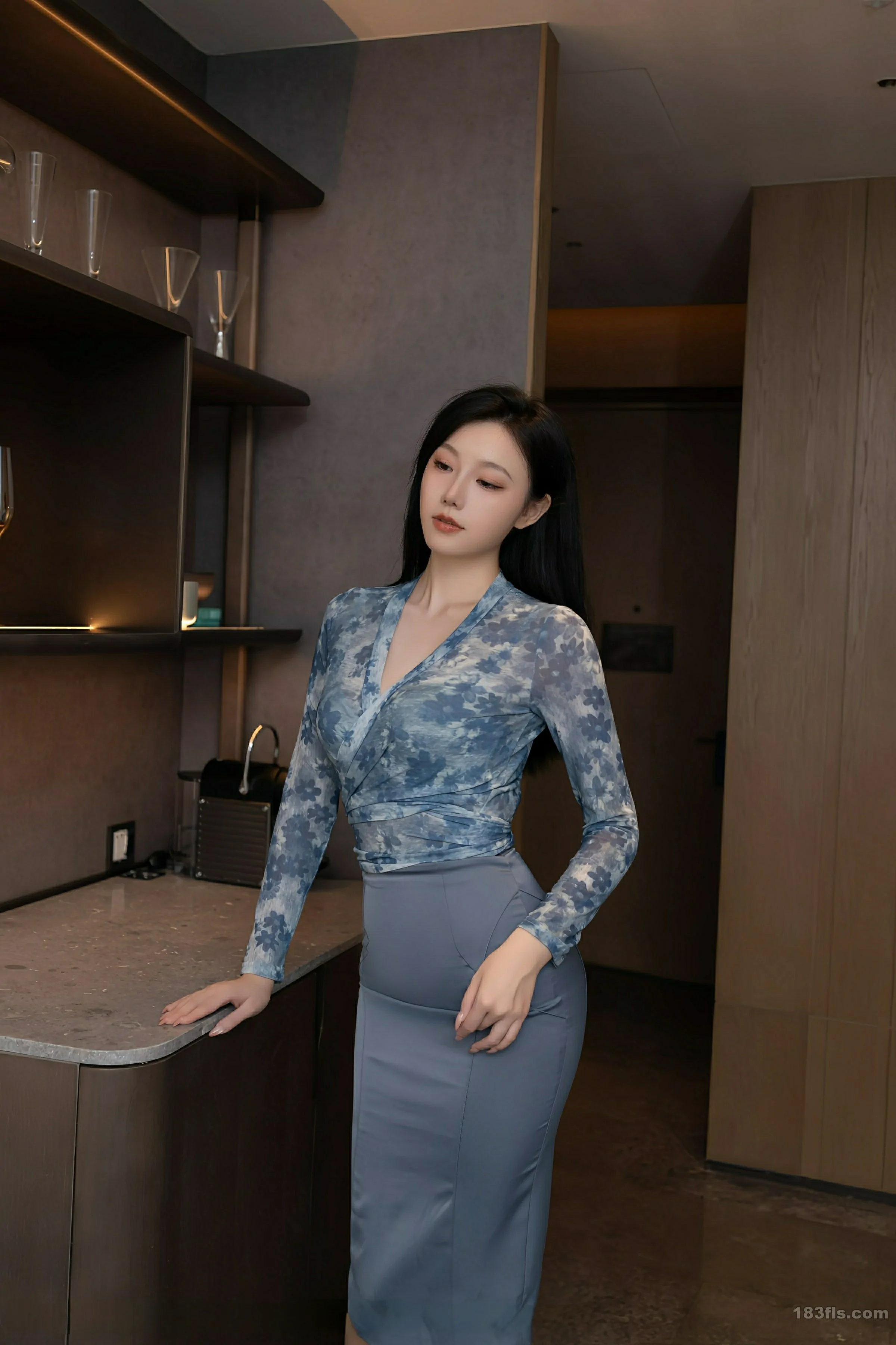 [XIUREN秀人网] 2025.08.26 No.10693 安然anranXiuren秀人写真高清美女套图写真下载-看套图最新发布论坛Xiuren秀人写真高清美女套图写真下载-看套图免费套图Xiuren秀人写真高清美女套图写真下载-看套图看套图