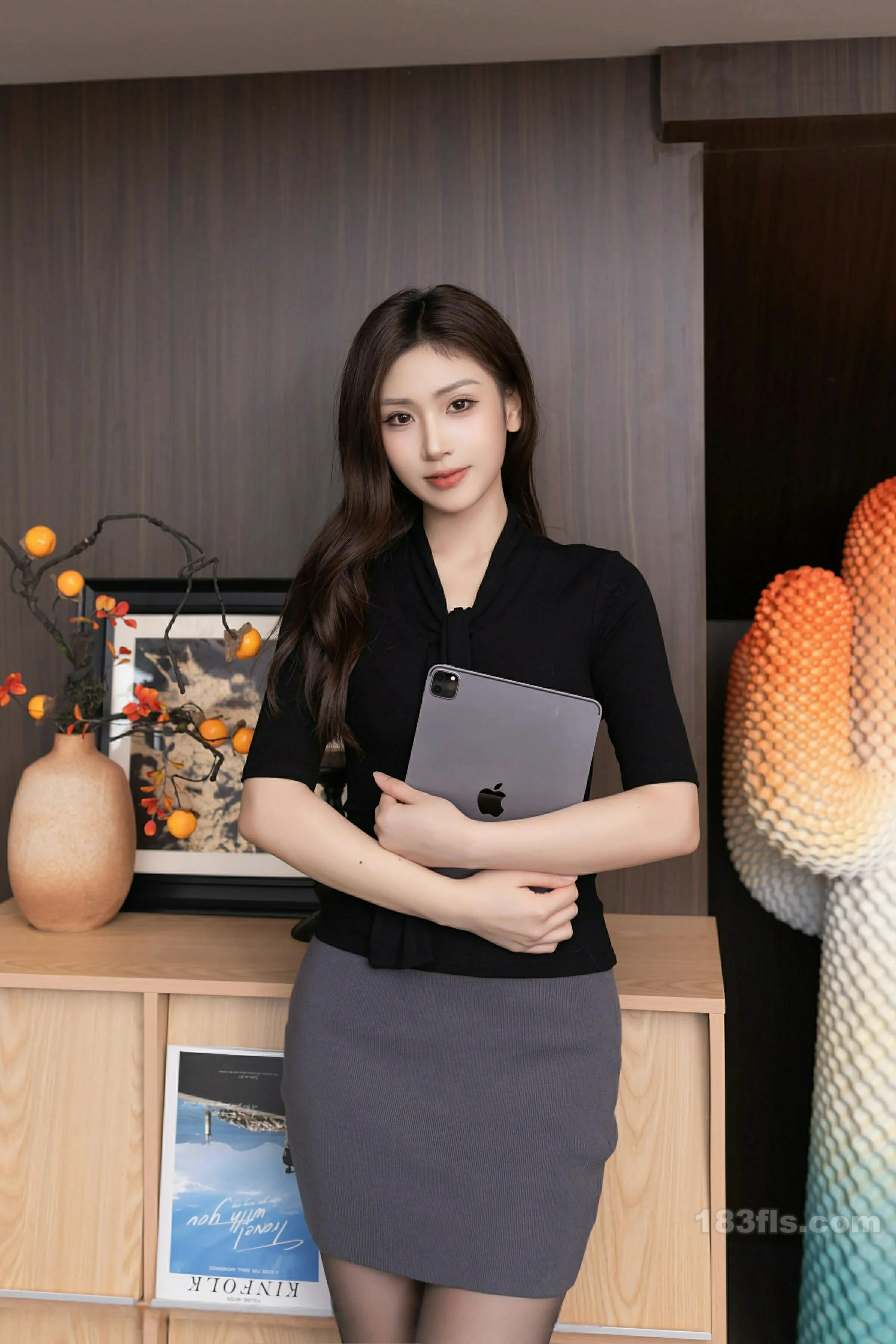 [XIUREN秀人网] 2025.10.30 No.10930 刘婷婷-最新发布论坛-免费套图-看套图