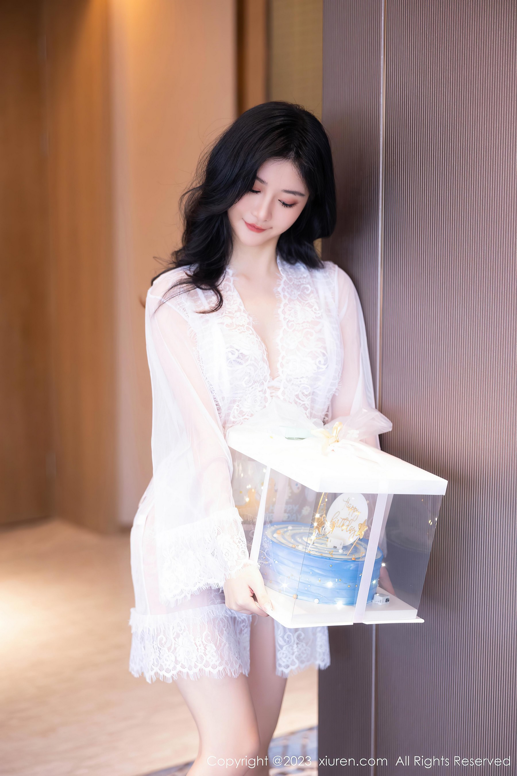 [XiuRen秀人网]2023.09.06 NO.7348 幼幼 白色透视睡衣加情趣蕾丝内衣性感私房写真集Xiuren秀人写真高清美女套图写真下载-看套图看套图