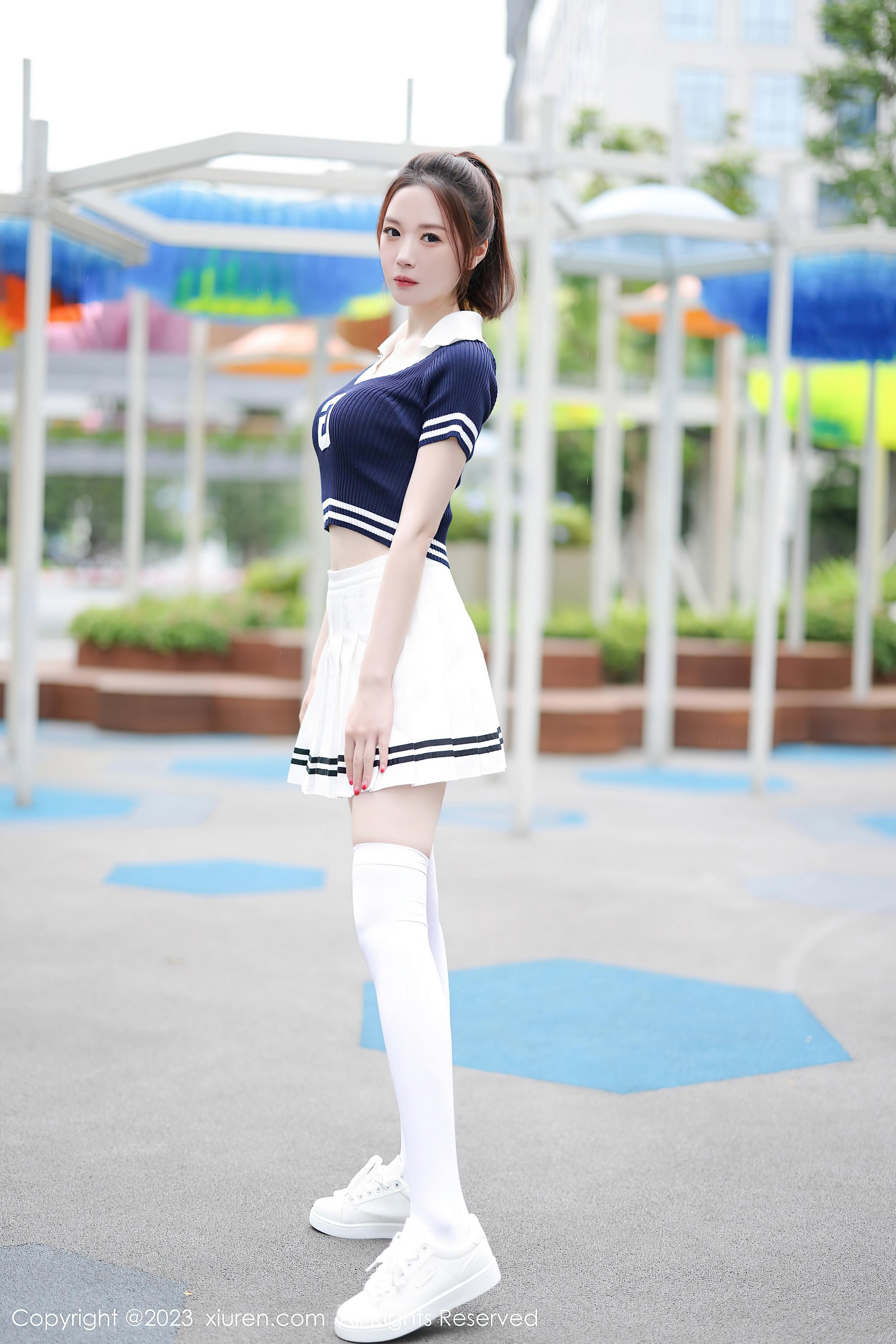 [XiuRen秀人网]2023.09.20 NO.7416 梦心玥 白色短裙与粉色内衣加白色丝袜美腿性感私房写真集Xiuren秀人写真高清美女套图写真下载-看套图看套图