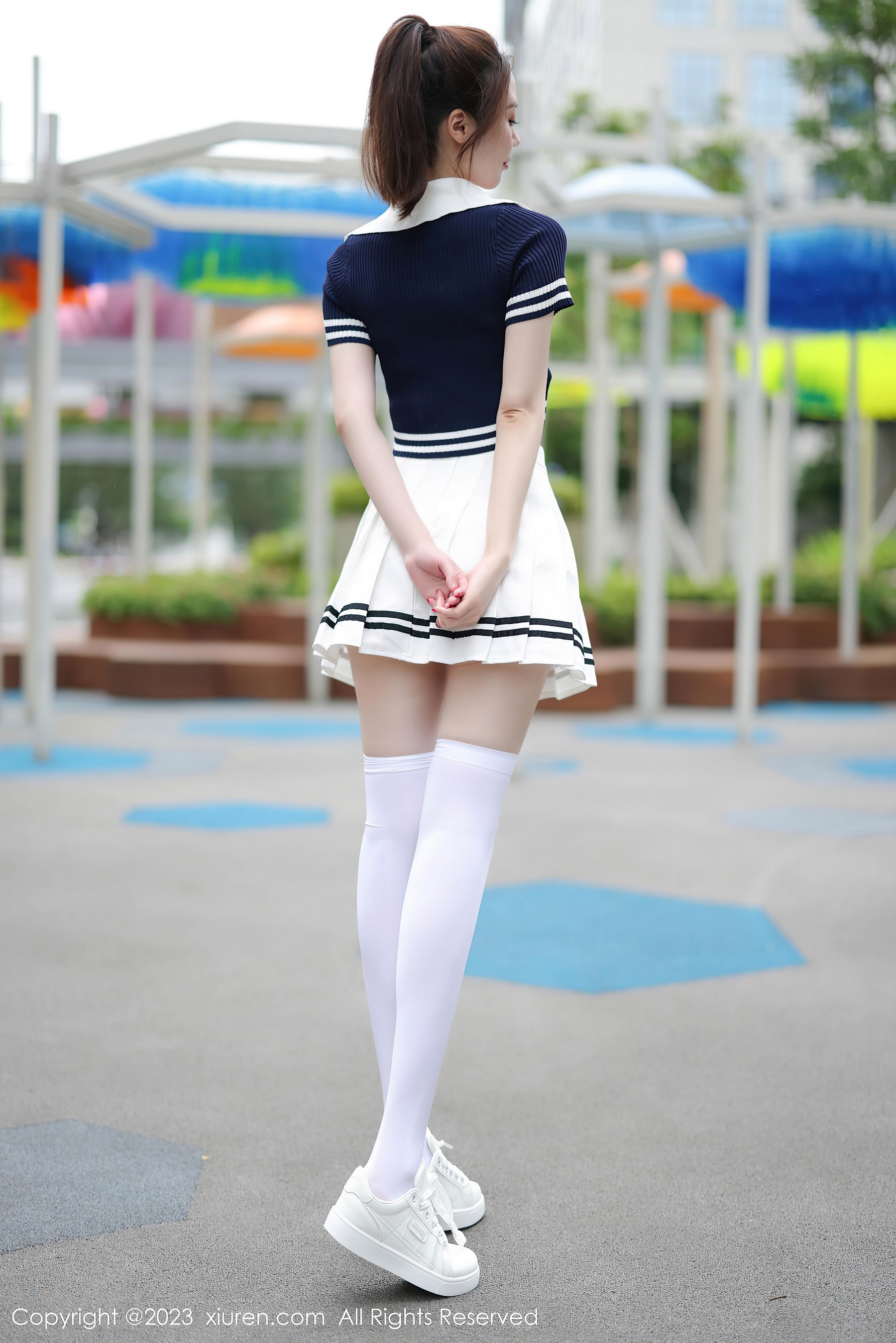 [XiuRen秀人网]2023.09.20 NO.7416 梦心玥 白色短裙与粉色内衣加白色丝袜美腿性感私房写真集Xiuren秀人写真高清美女套图写真下载-看套图看套图