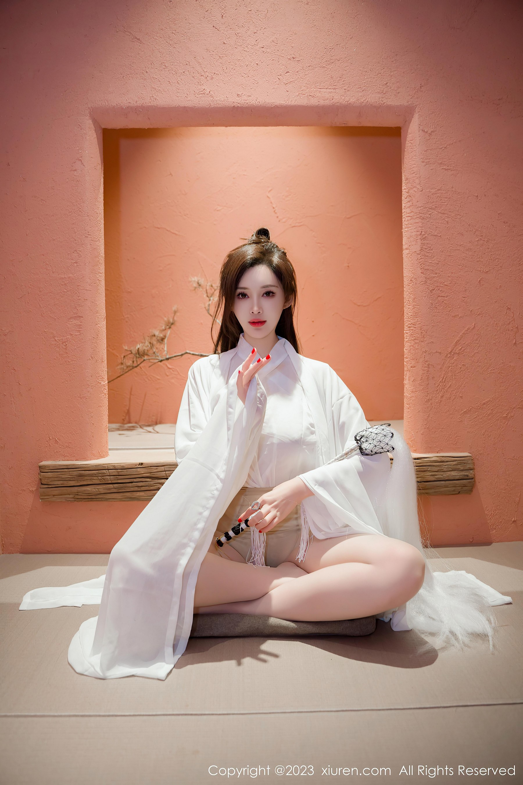 [XiuRen秀人网]2023.10.07 NO.7466 Carol周妍希 白色透视衬衫与橙色短裙加肉丝美腿玉足性感私房写真集-看套图